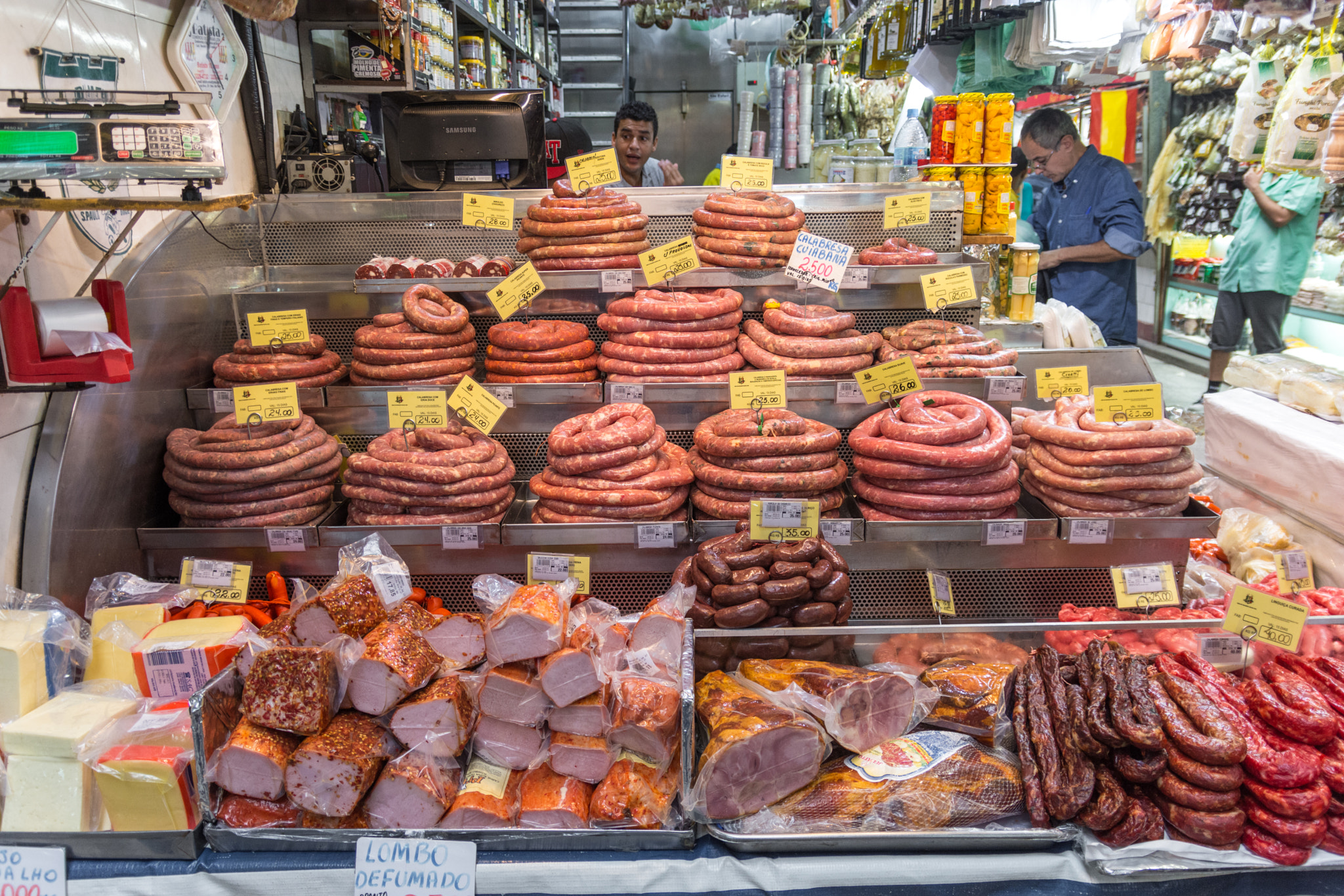 Sigma 18-50mm F2.8 EX DC Macro sample photo. Sausages in são paulo municipal market photography