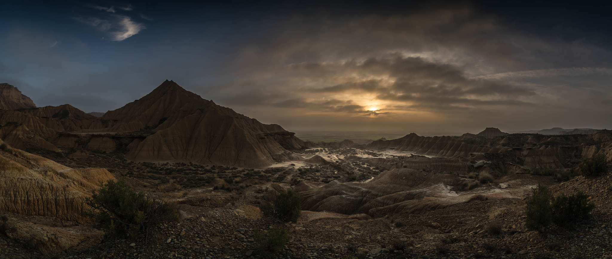 Tokina AT-X Pro 11-16mm F2.8 DX sample photo. Atardecer en las bardenas reales photography
