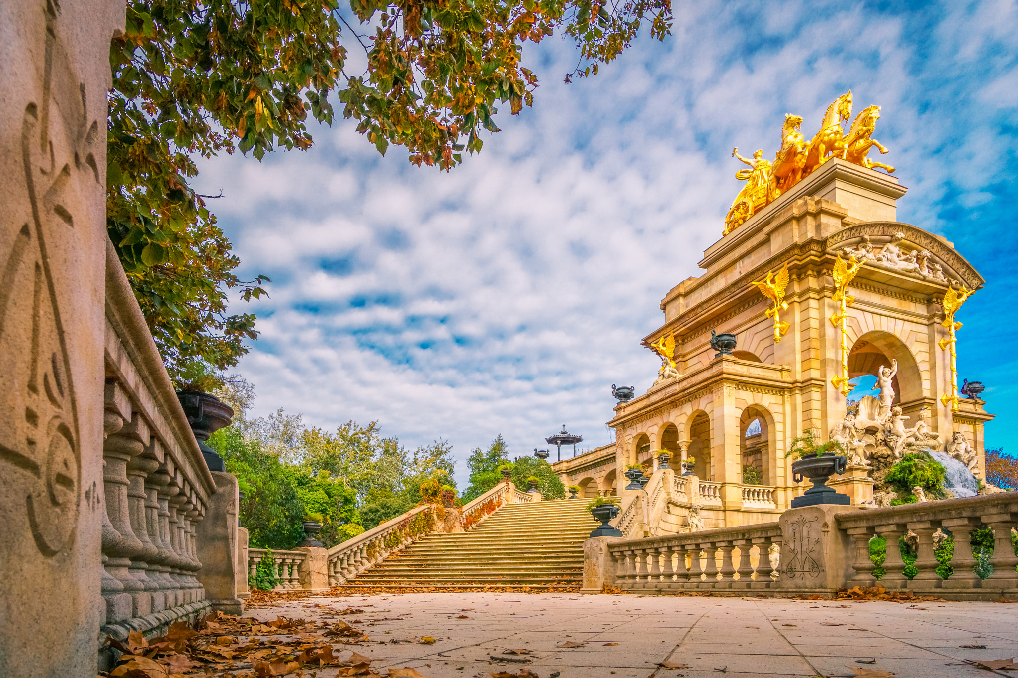 Sony a6000 + Sony E 10-18mm F4 OSS sample photo. Parc de la ciutadella photography