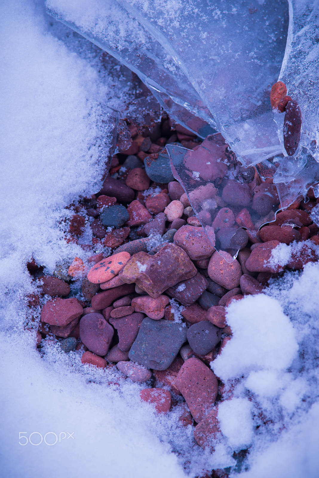 Nikon D810A + Nikon AF-S Micro-Nikkor 105mm F2.8G IF-ED VR sample photo. Rocks and ice photography