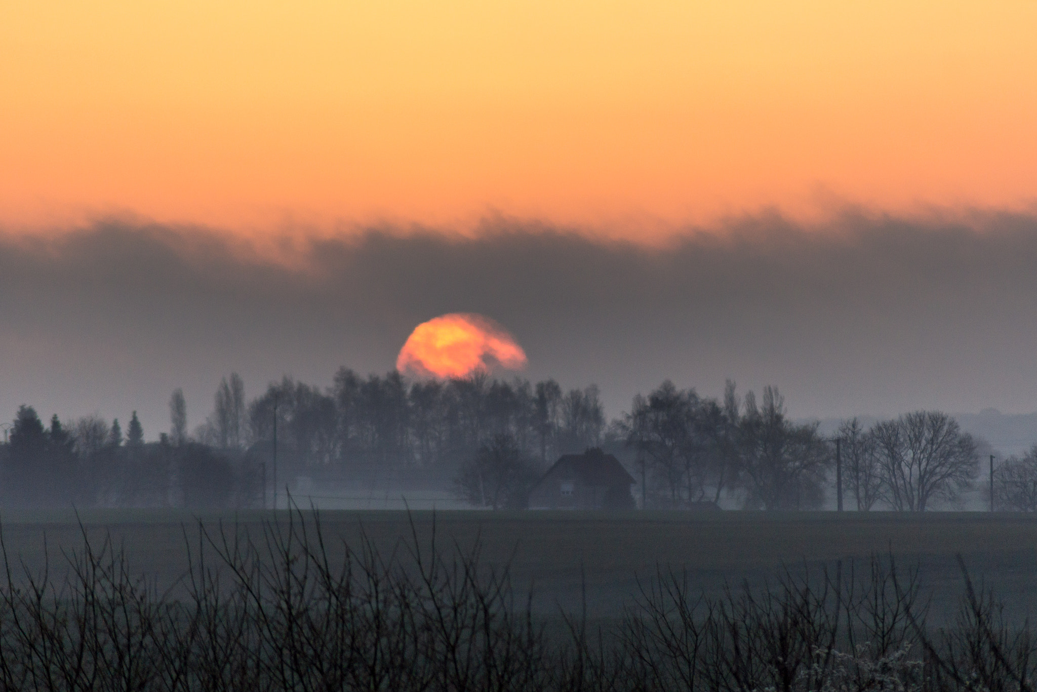 Canon EOS 600D (Rebel EOS T3i / EOS Kiss X5) sample photo. Daybreak in the countryside photography