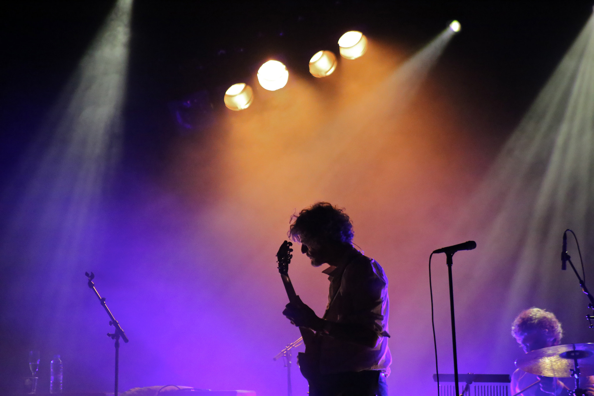 Canon EF 75-300mm f/4-5.6 USM sample photo. Blonde redhead @ columbia theater photography