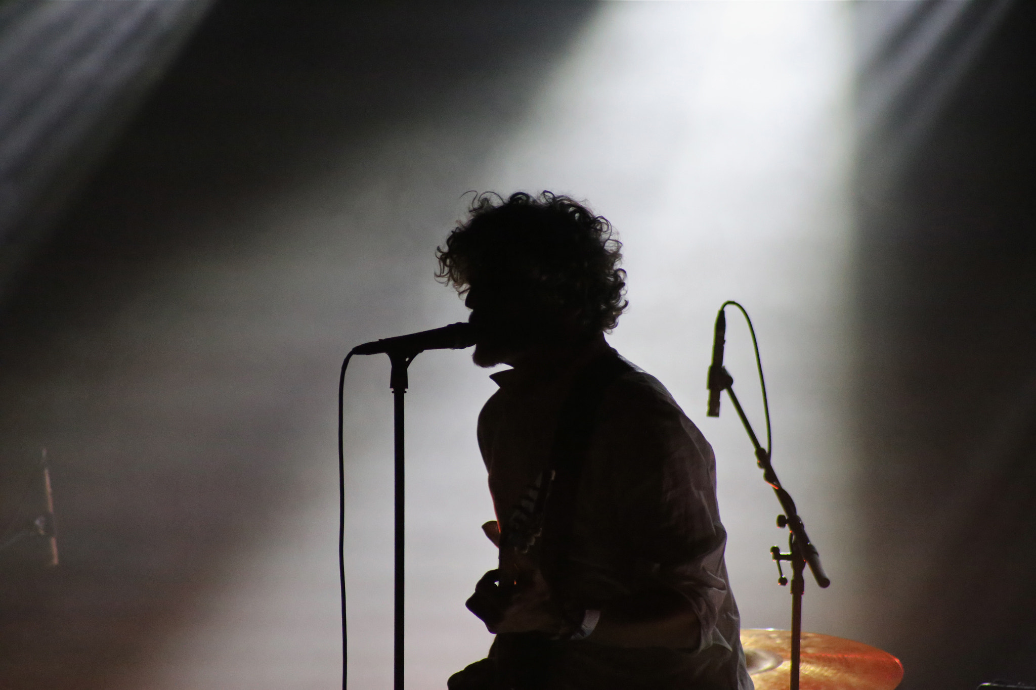Canon EF 75-300mm f/4-5.6 USM sample photo. Blonde redhead @ columbia theater photography