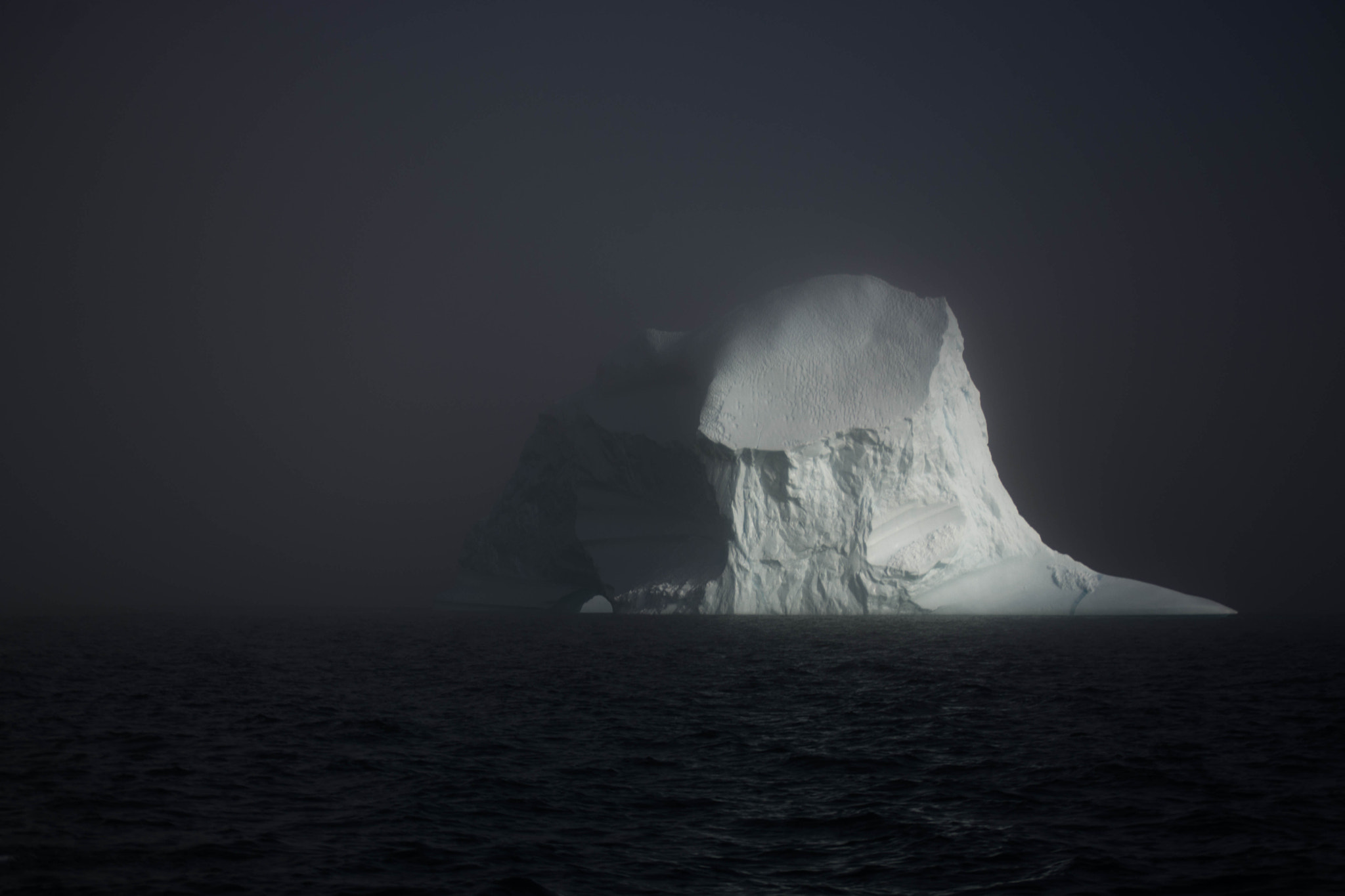 Nikon D7100 + Nikon AF-S DX Nikkor 55-200mm F4-5.6G VR sample photo. Iceberg photography