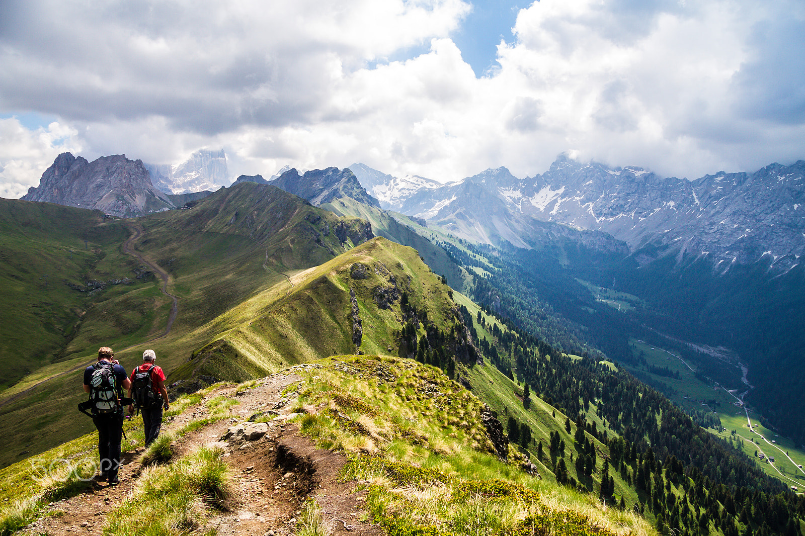 Canon EF-S 17-85mm F4-5.6 IS USM sample photo. Men walking on the mountains photography