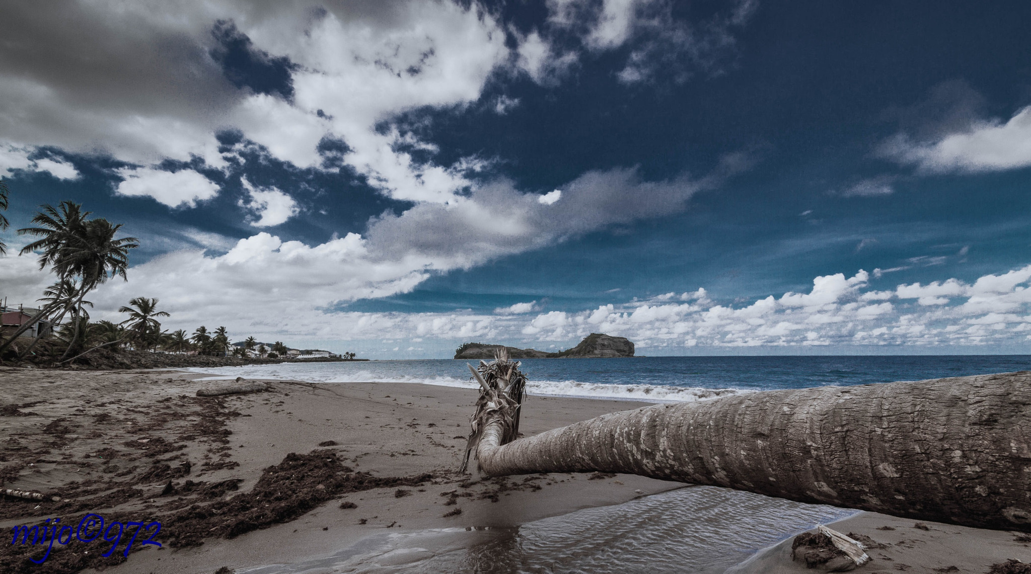 Canon EOS 7D + Sigma 10-20mm F4-5.6 EX DC HSM sample photo. Plage ste marie photography