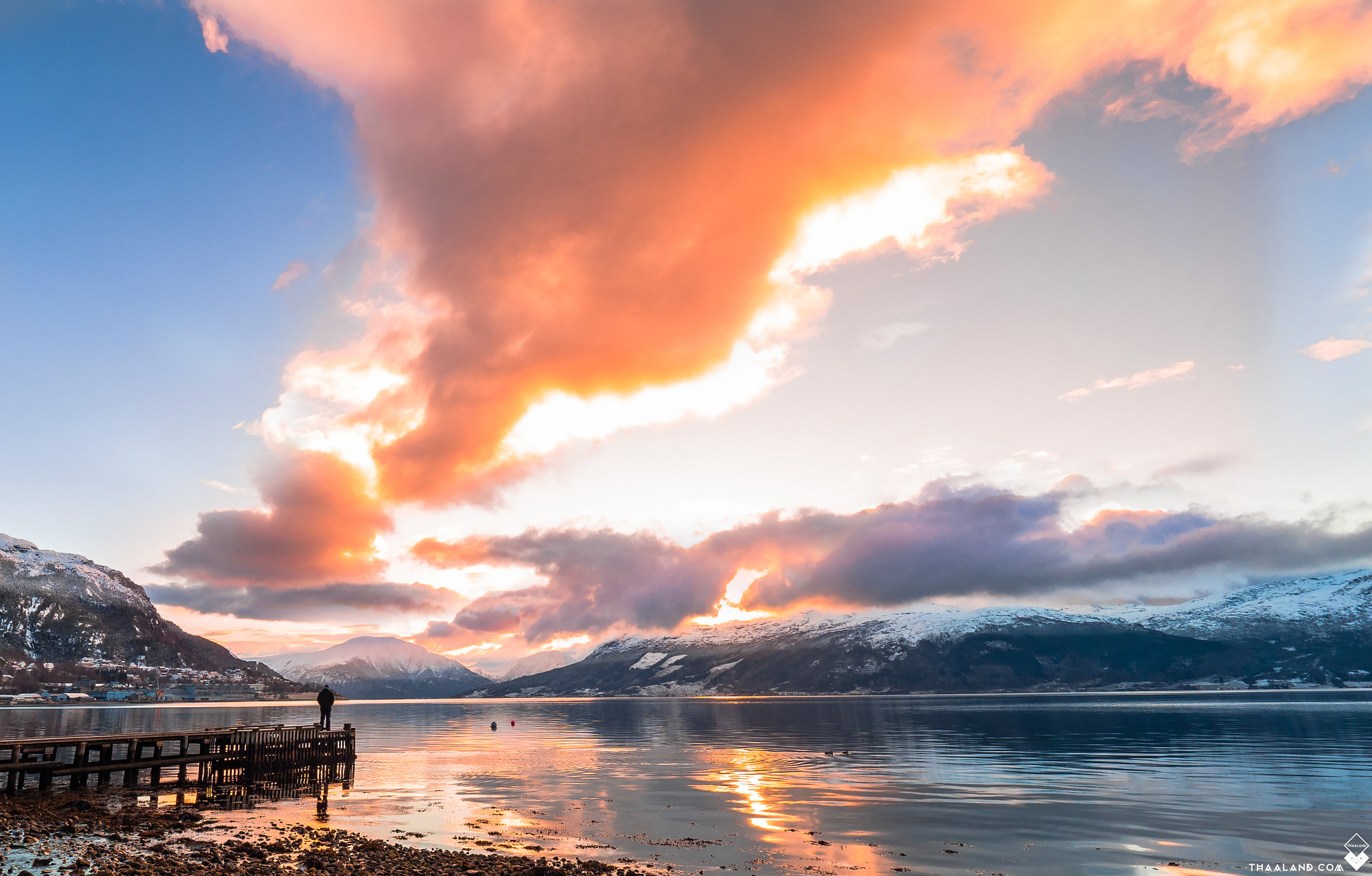 Olympus M.Zuiko Digital ED 7-14mm F2.8 PRO sample photo. Sunrise, vikedal photography