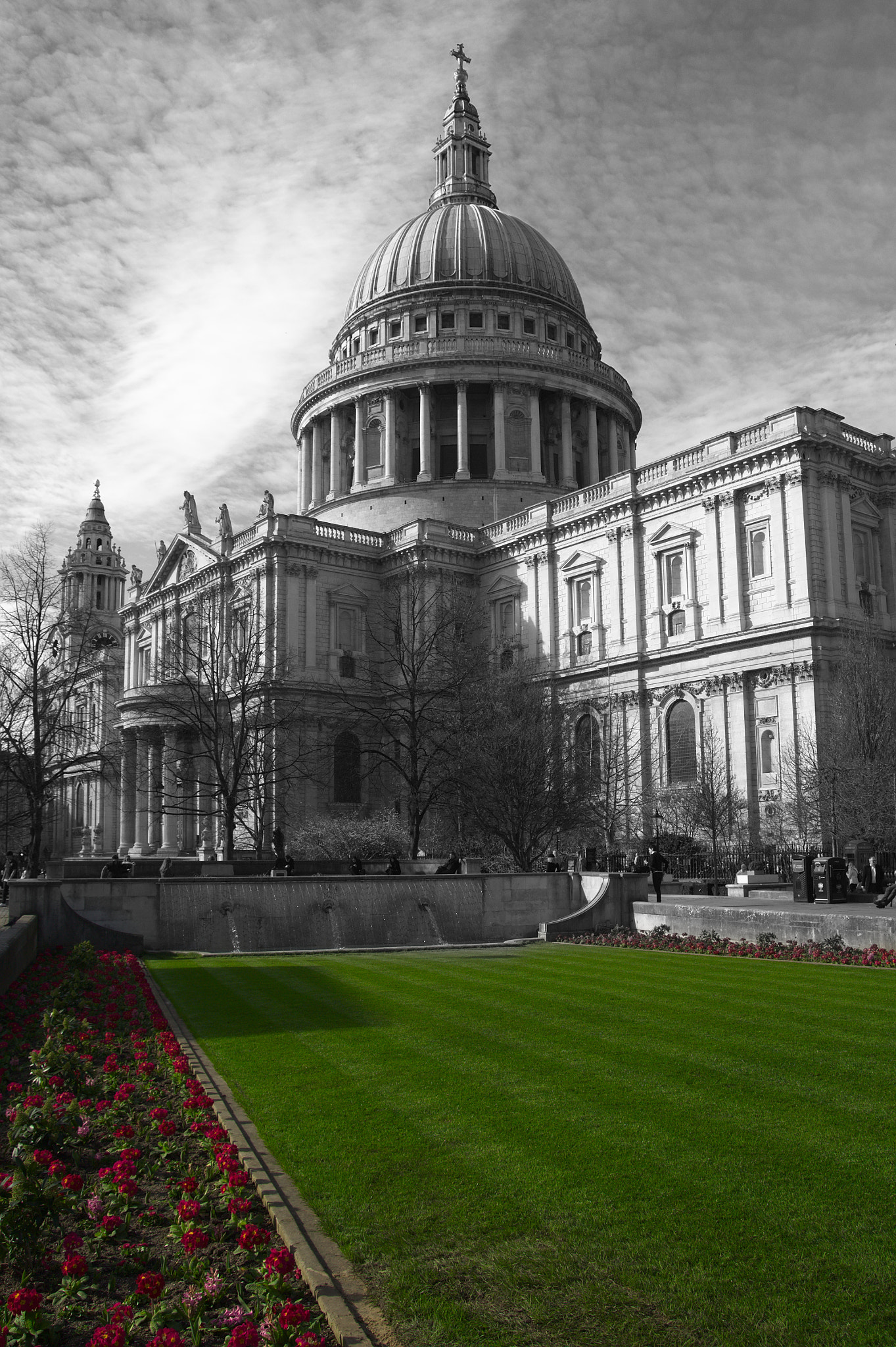 Tamron SP AF 17-50mm F2.8 XR Di II LD Aspherical (IF) sample photo. St paul's cathedral, london photography