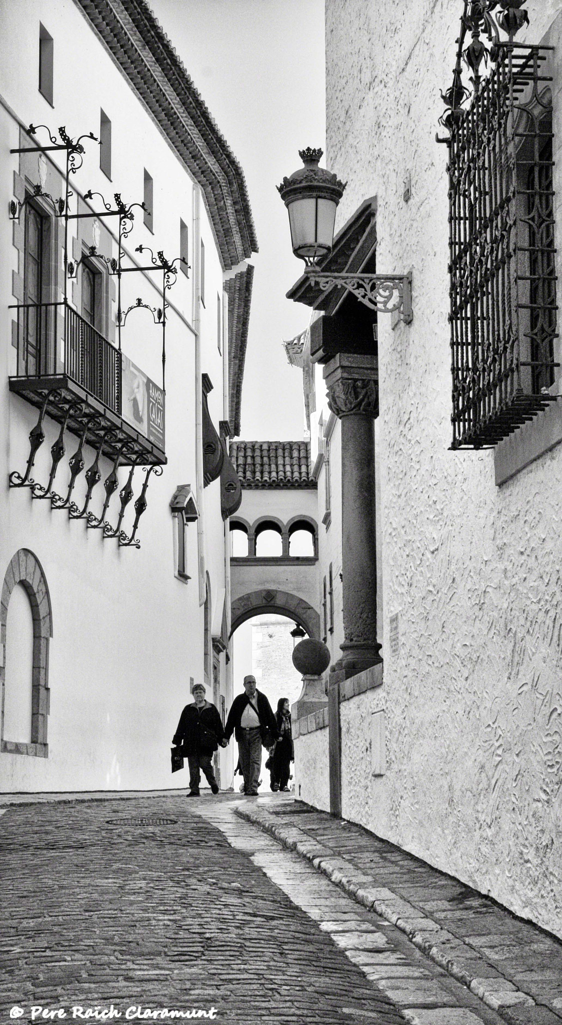 Sigma 18-200mm f/3.5-6.3 DC OS sample photo. Calle photography
