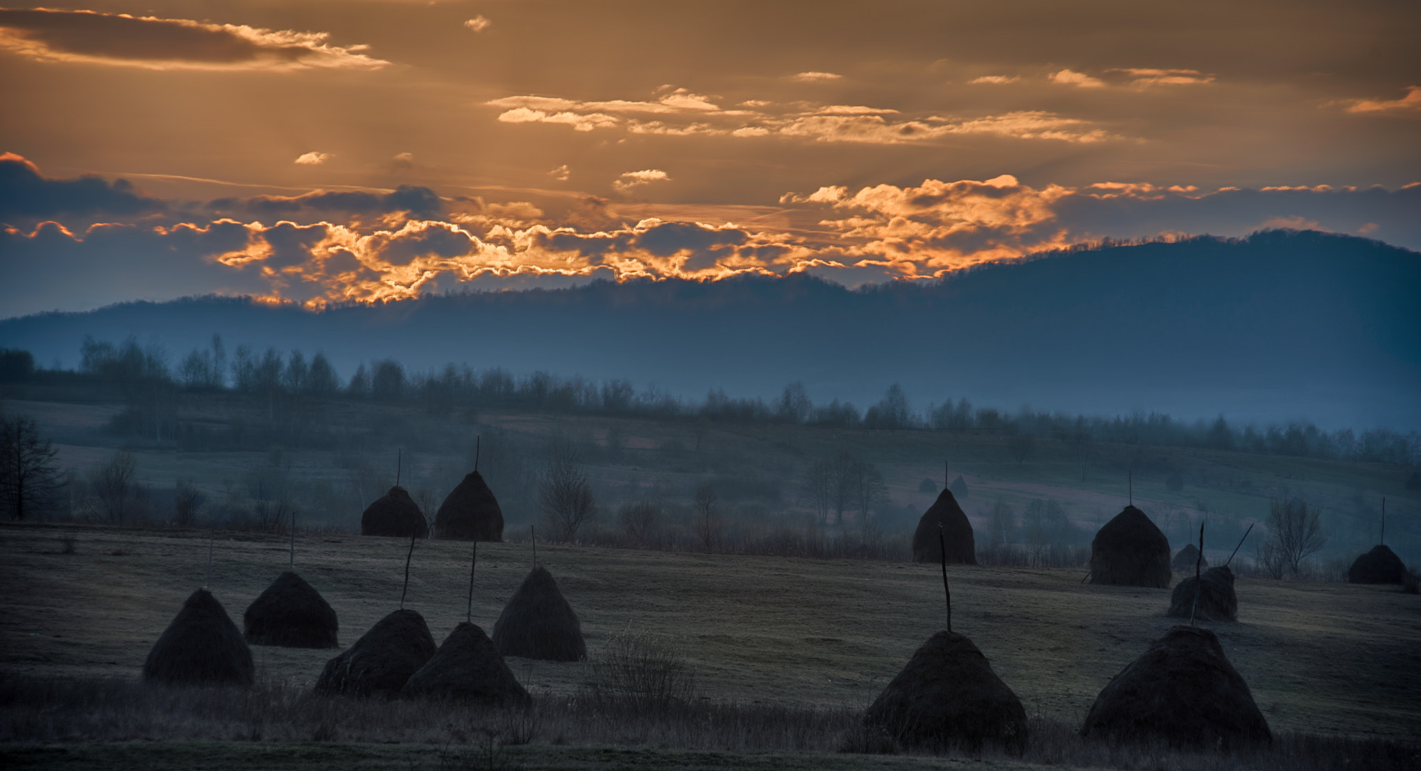 Nikon D810 sample photo. Haystacks photography