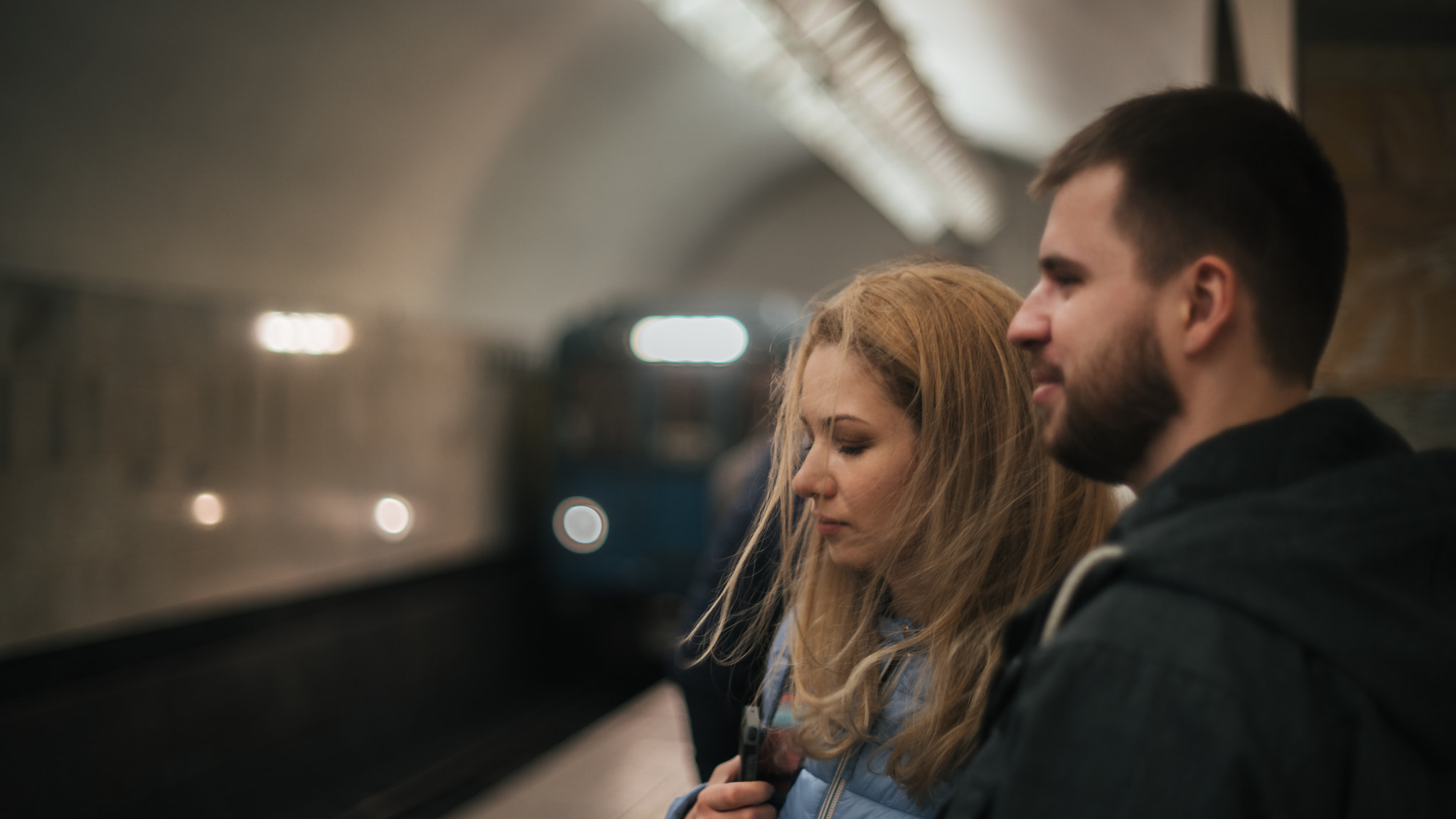 Sony a7R II + Sony 50mm F1.4 sample photo. Train is here photography