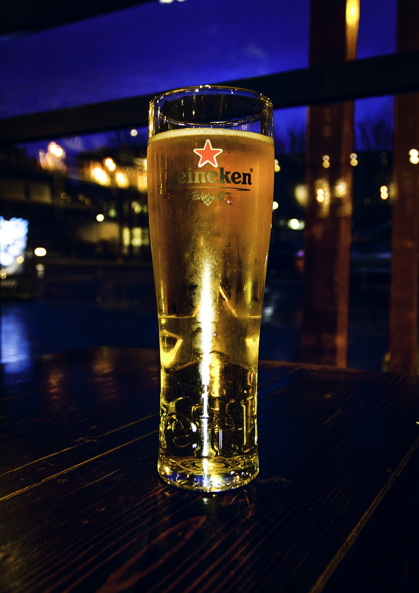 Canon EOS 80D + Canon EF 17-40mm F4L USM sample photo. Beer lane7 photography