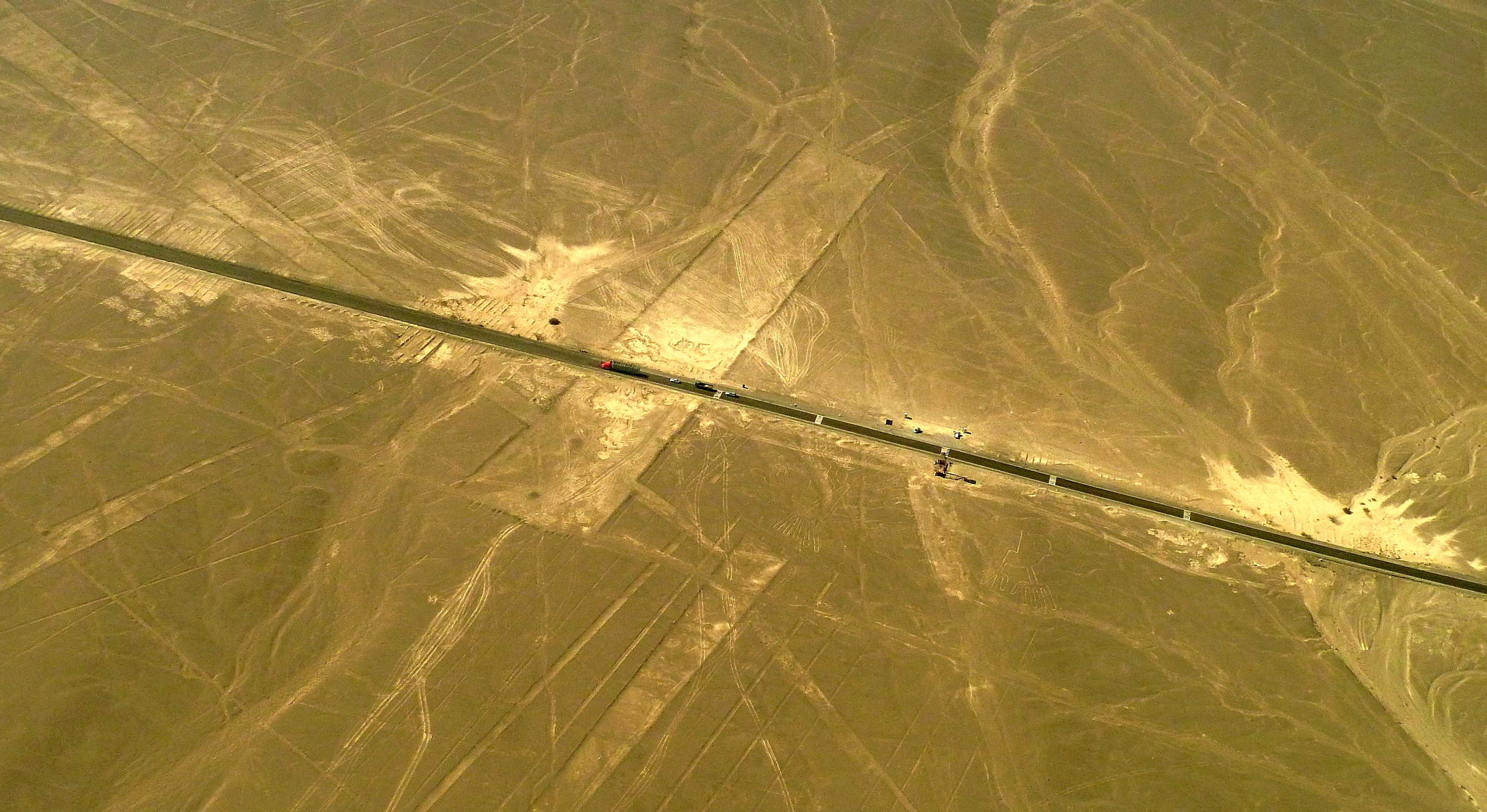 Panasonic Lumix DMC-ZS5 (Lumix DMC-TZ8) sample photo. Panamericana route and nazca lines going perpandicular photography