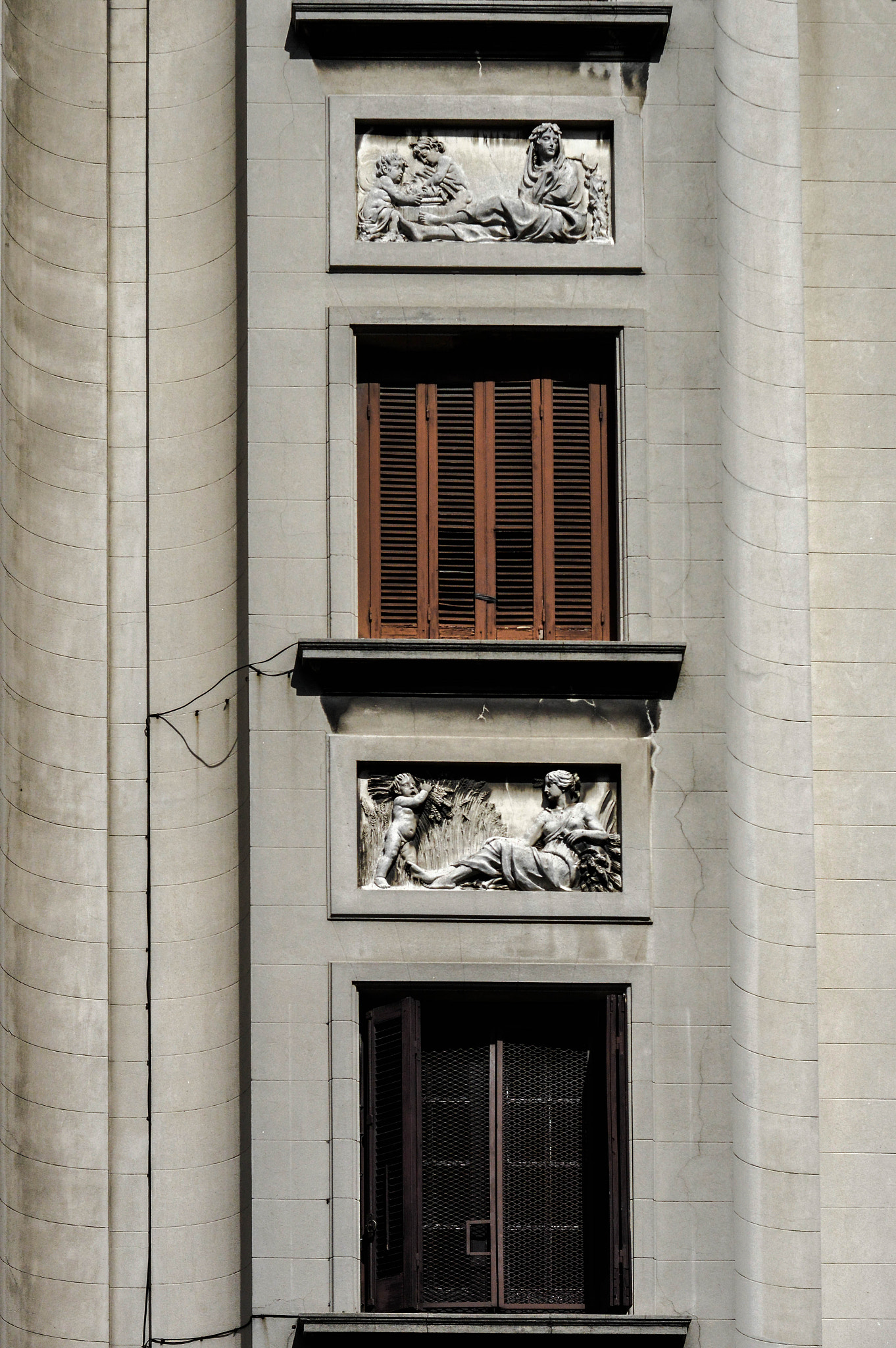 Nikon D3200 sample photo. Ventanas photography