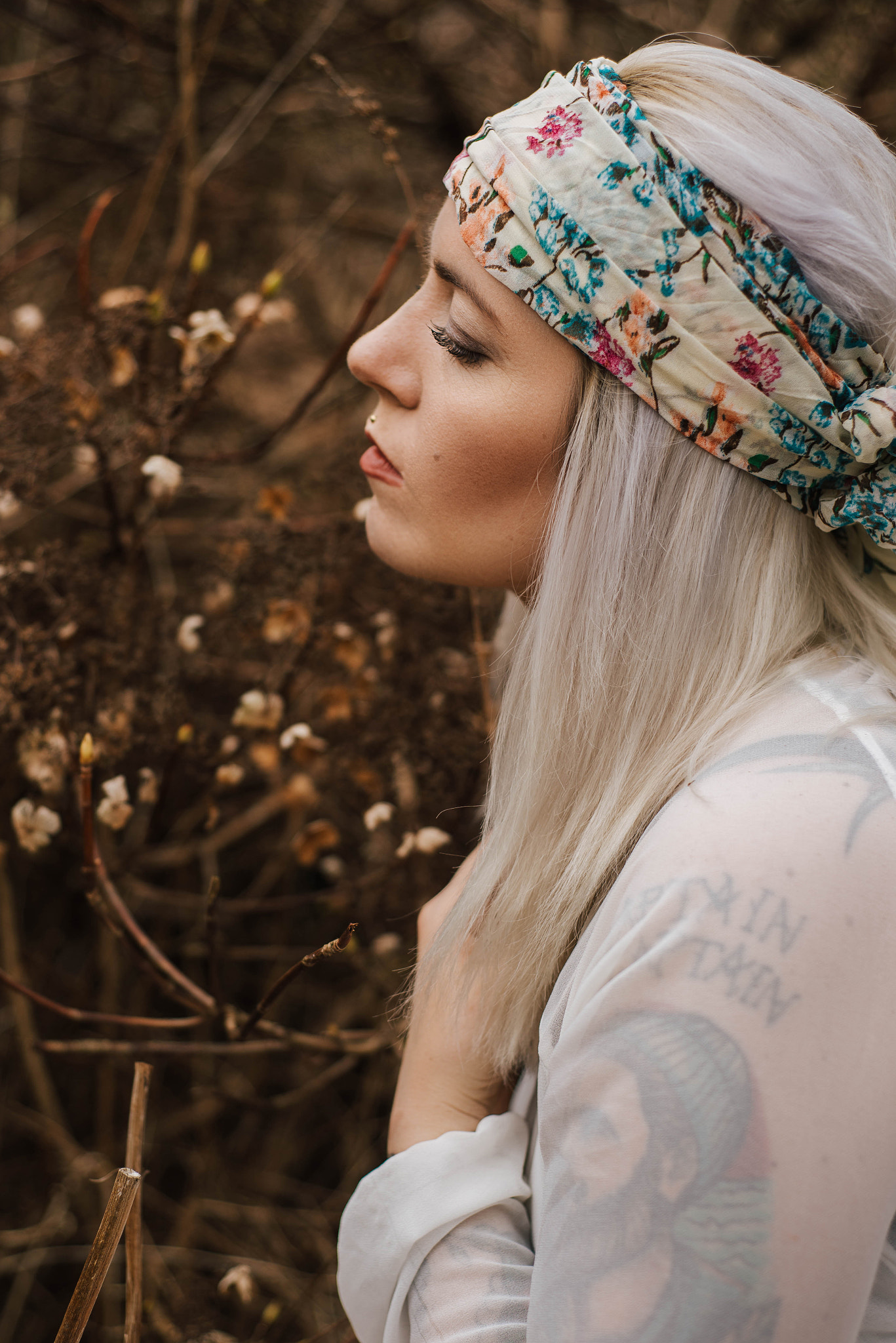 Nikon D610 + Nikon AF Nikkor 50mm F1.8D sample photo. Hippie love photography