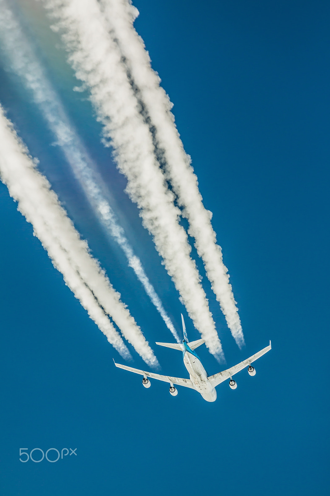 Canon EOS 50D sample photo. Klm747-400 photography
