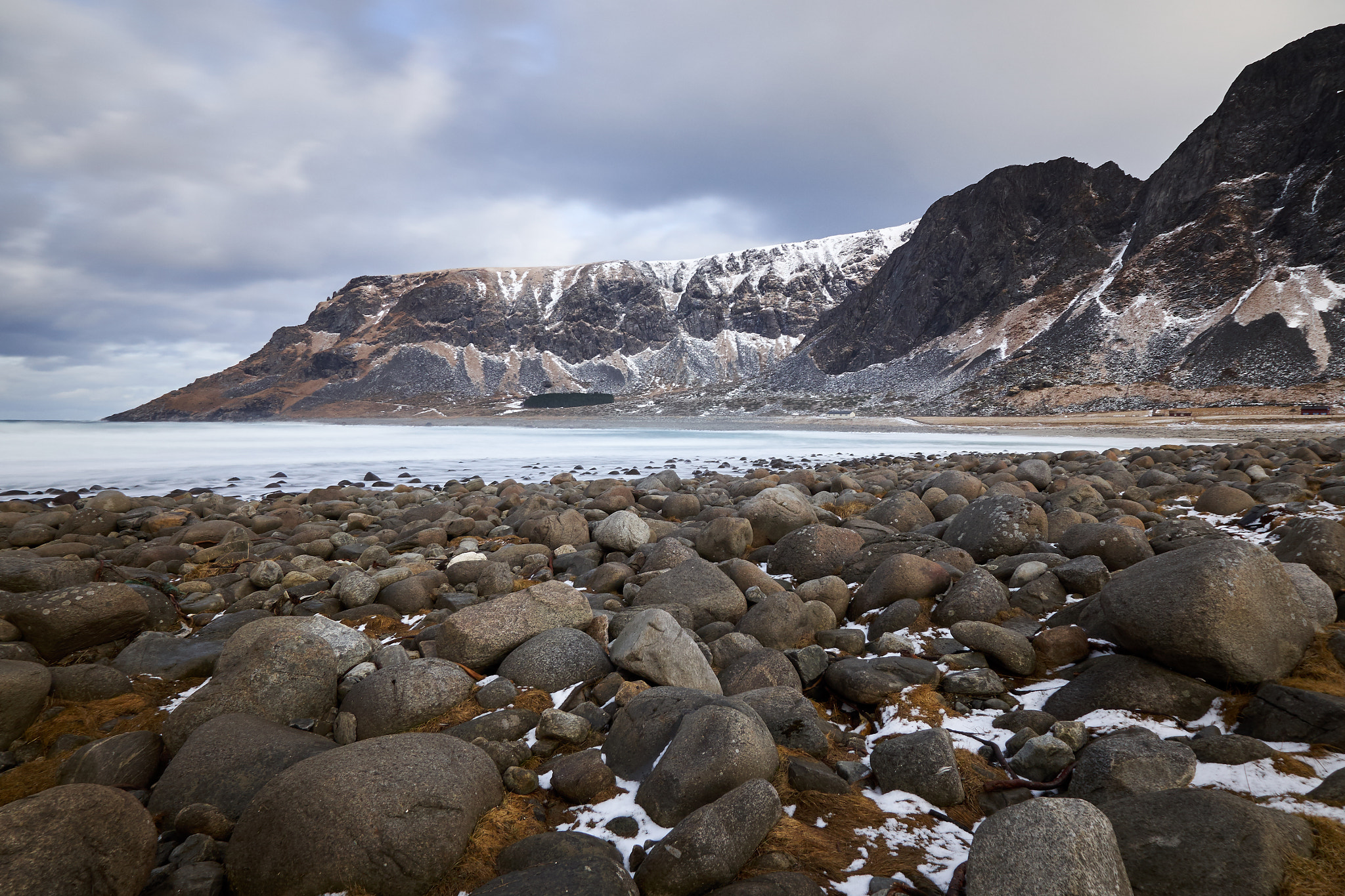 Olympus OM-D E-M10 sample photo. Unstad beach photography