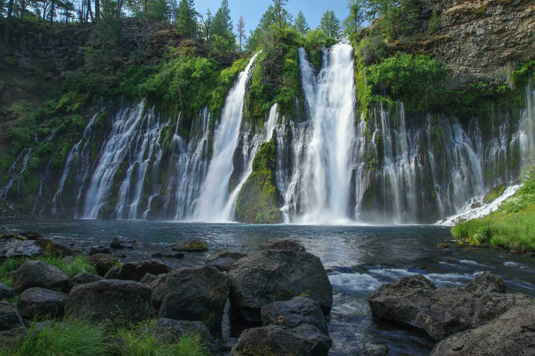 Pentax K-3 sample photo. Mcarthur-burney falls memorial state park photography