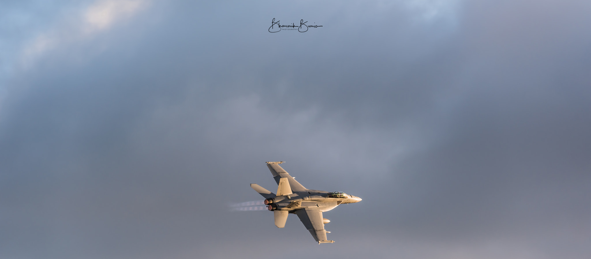 Nikon D810 + Nikon AF-Nikkor 80-200mm F2.8D ED sample photo. Fa18 hornet on duty photography