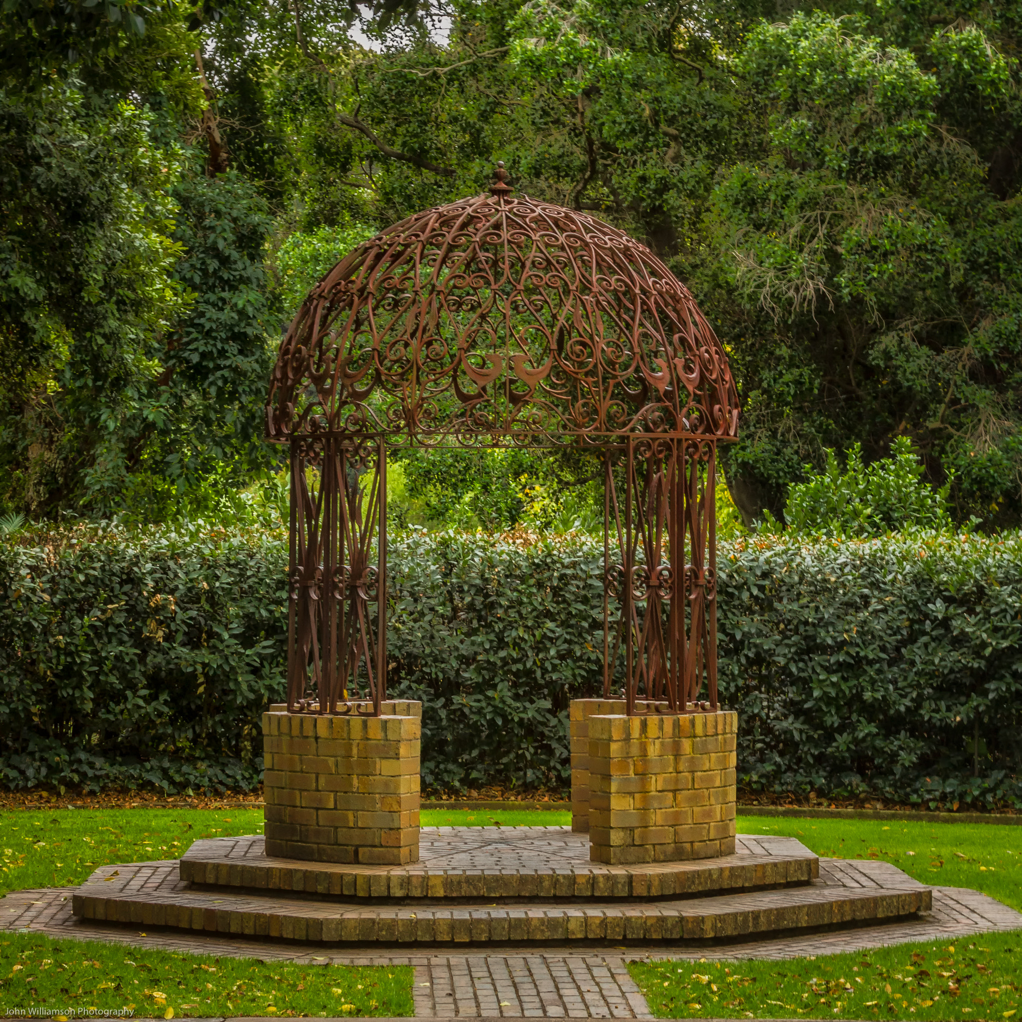 Canon EF 28-135mm F3.5-5.6 IS USM sample photo. Gazebo adelaide botanic gardens photography