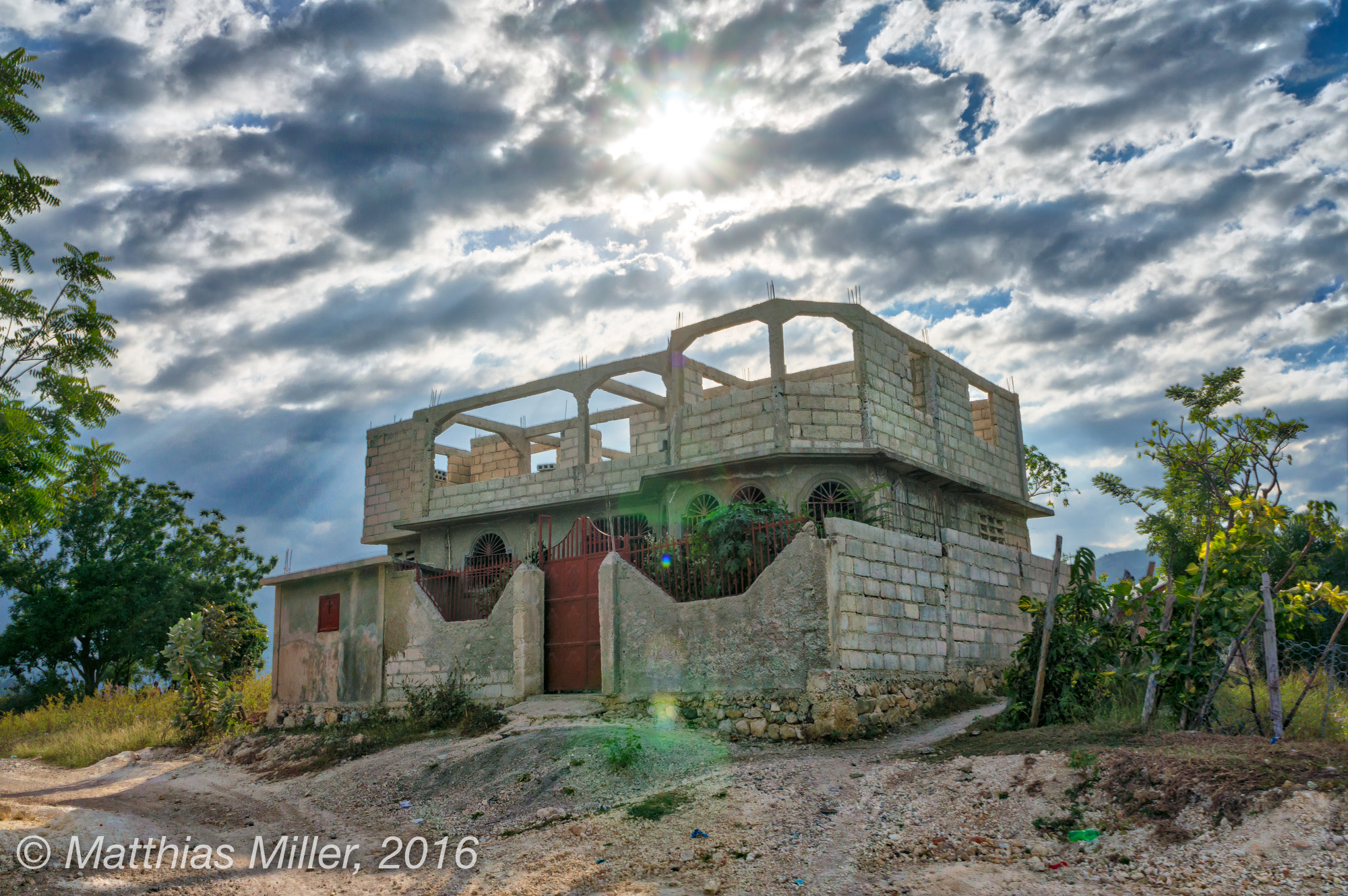 Sony Alpha NEX-5R + Sony E 18-55mm F3.5-5.6 OSS sample photo. Haiti december 2016 31.jpg photography