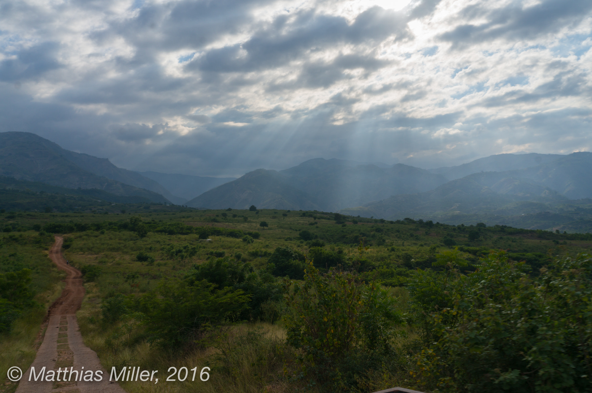 Sony Alpha NEX-5R + Sony E 18-55mm F3.5-5.6 OSS sample photo. Haiti december 2016 33.jpg photography