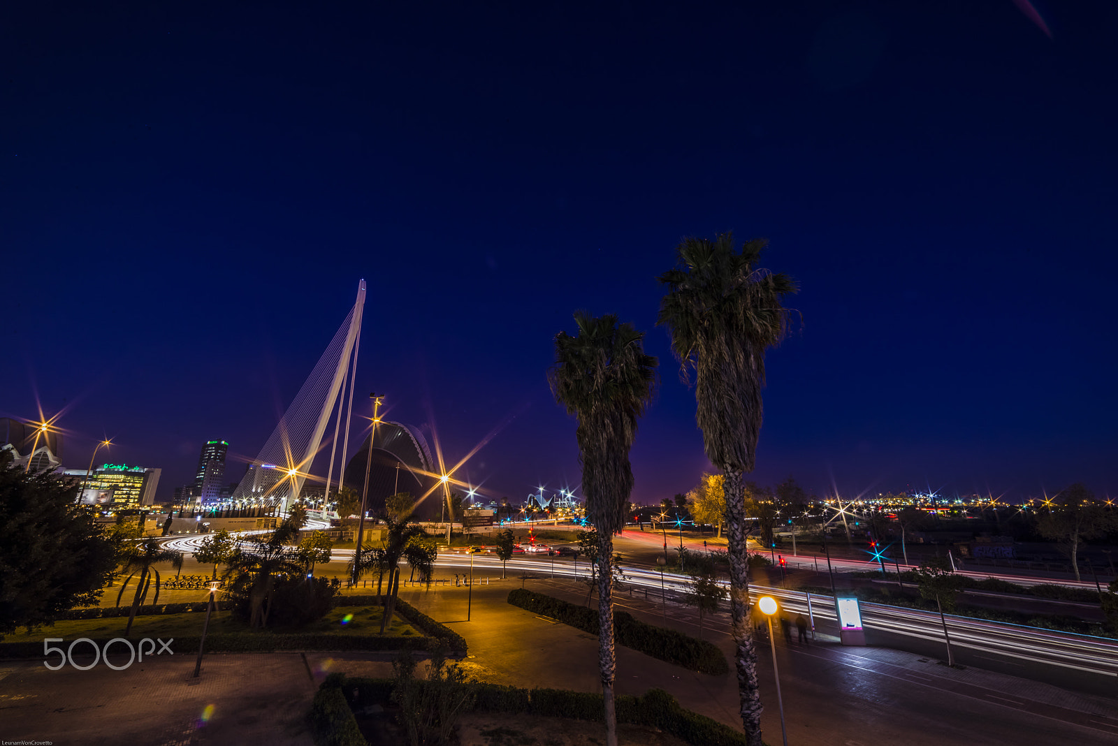Samyang 14mm F2.8 ED AS IF UMC sample photo. Twilight vlc photography