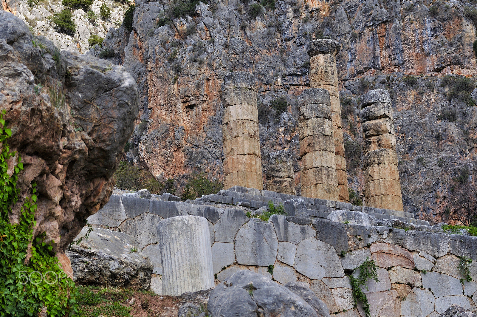 Nikon D90 sample photo. Delphi ruins in greece photography