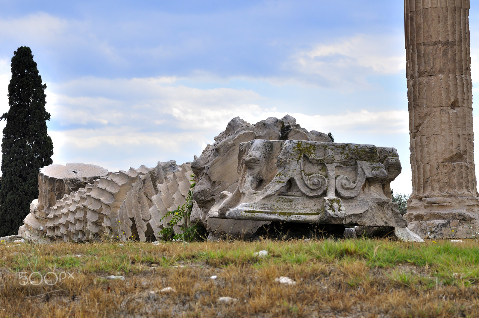 Nikon D90 + Sigma 17-70mm F2.8-4 DC Macro OS HSM sample photo. Temple of zeus photography