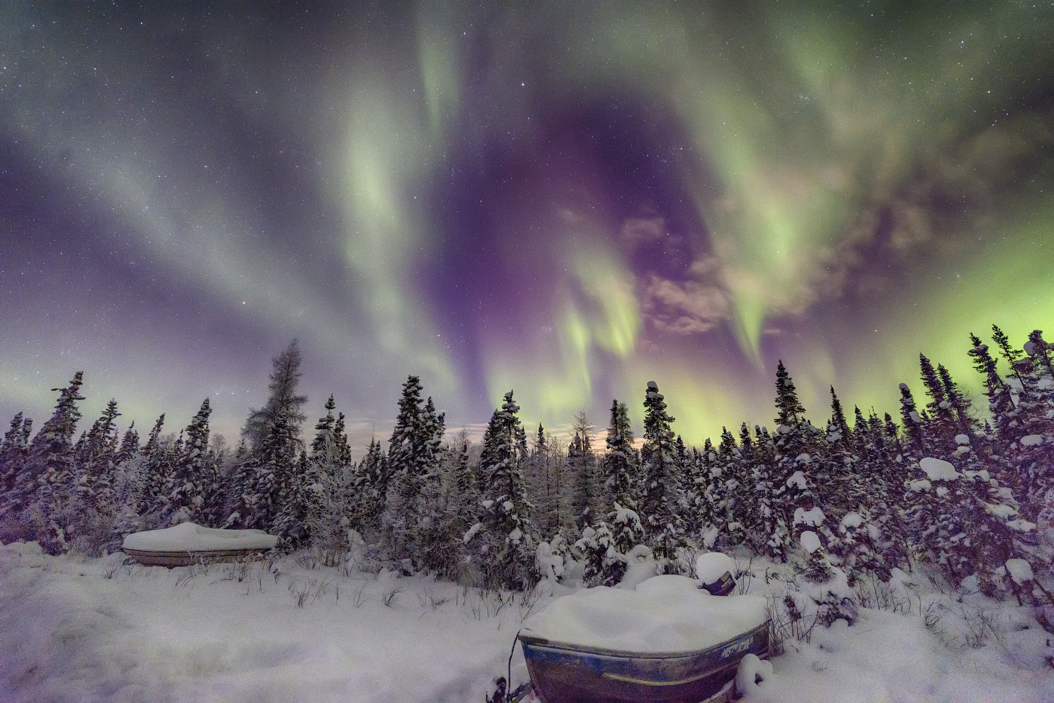 Nikon D810 sample photo. Forgotten boats and aurora photography