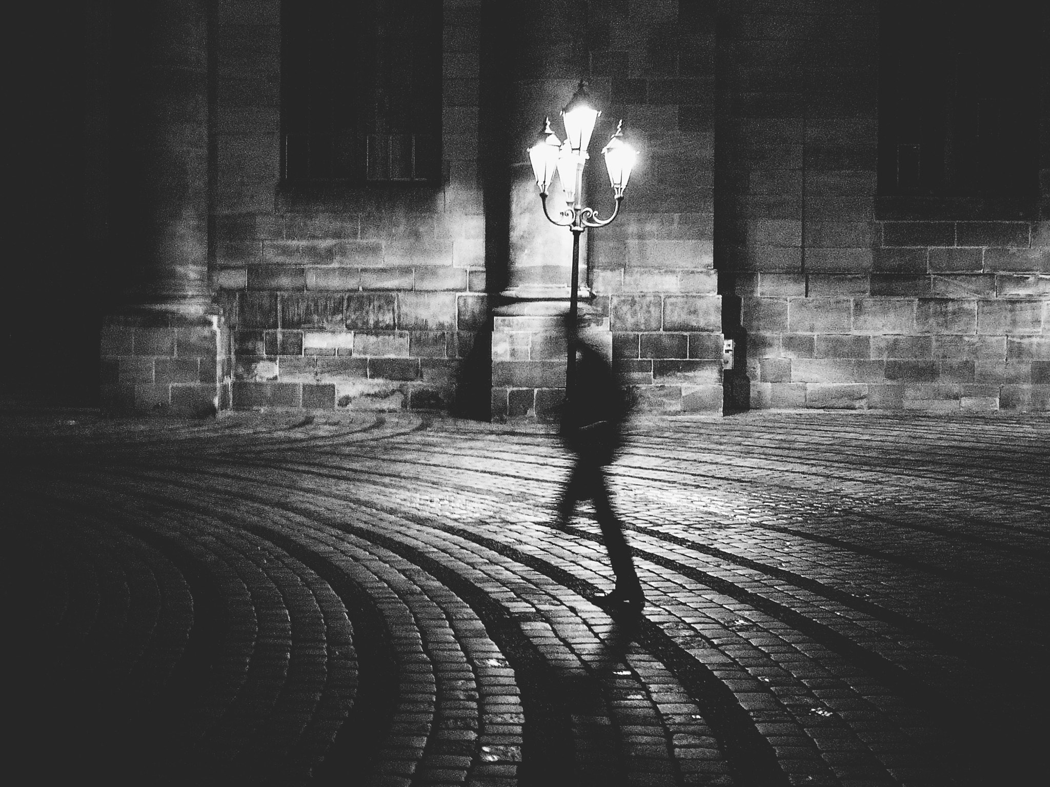 Leica DIGILUX 2 sample photo. Ghoststep photography