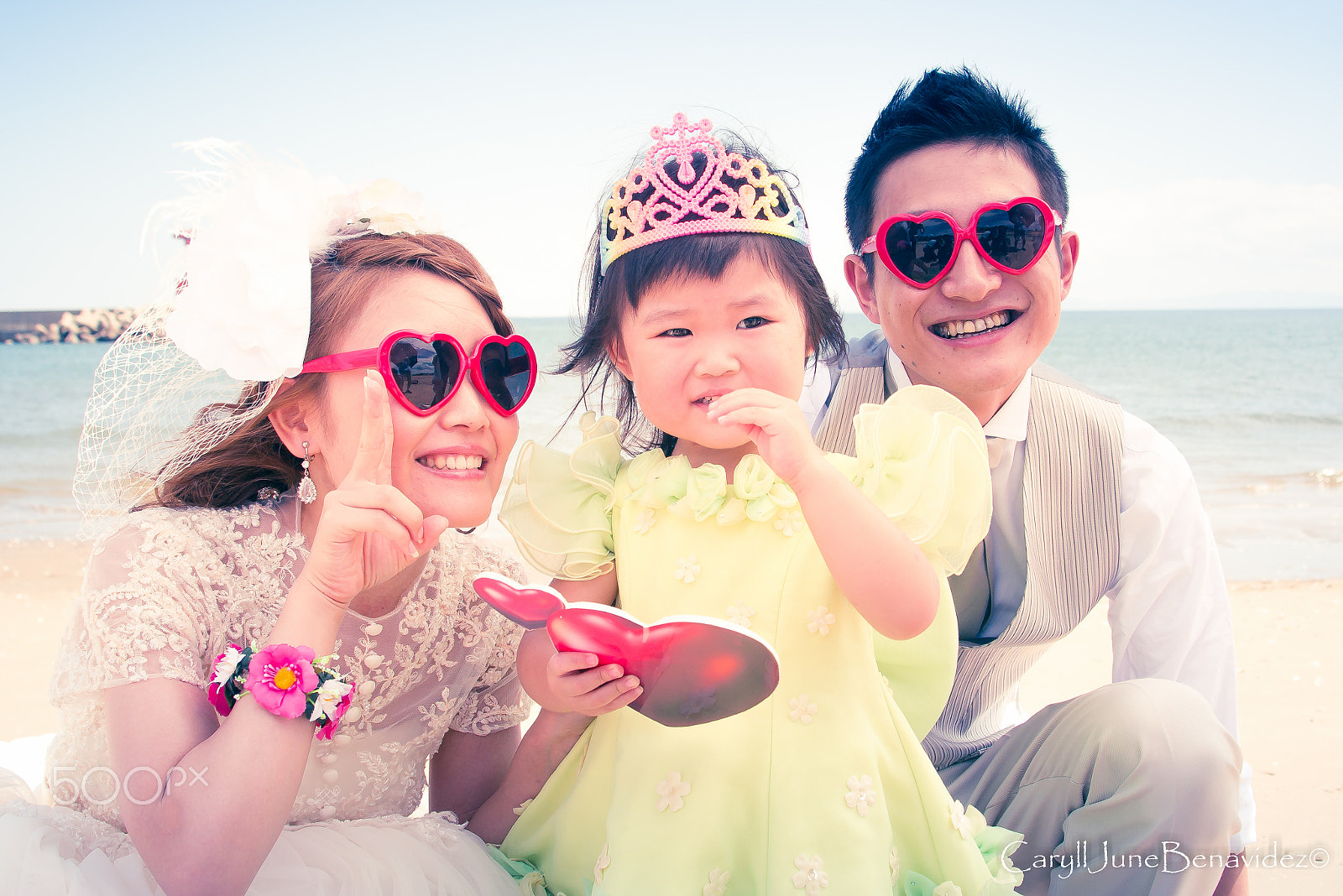 Canon EF 28-105mm f/3.5-4.5 USM sample photo. "happiness is where your heart is" photography