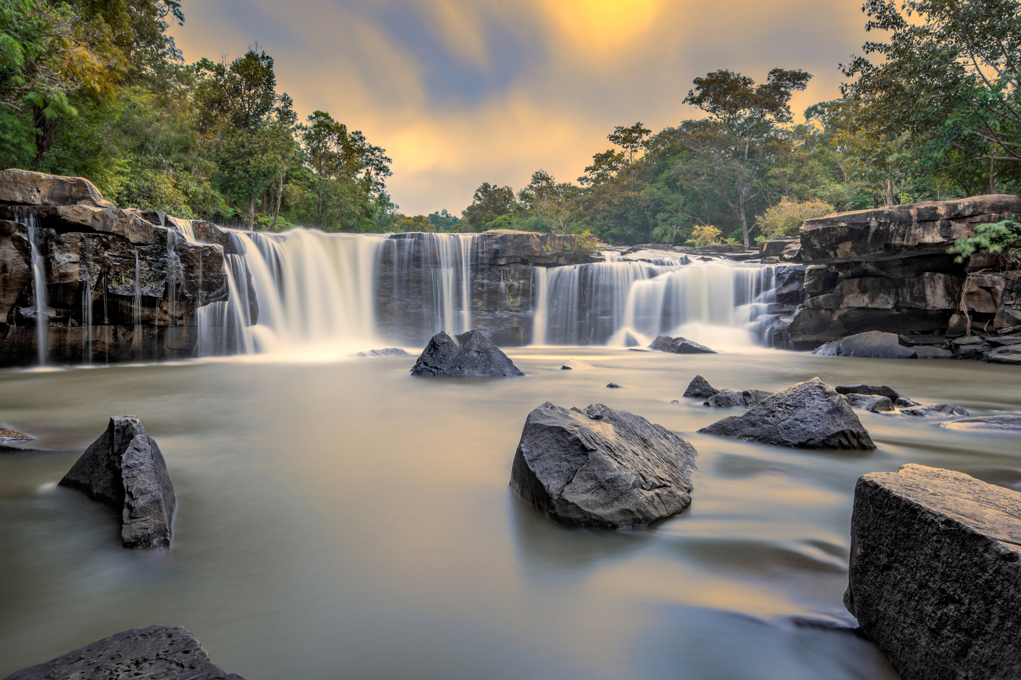 Sigma 10-20mm F4-5.6 EX DC HSM sample photo. Waterfall photography