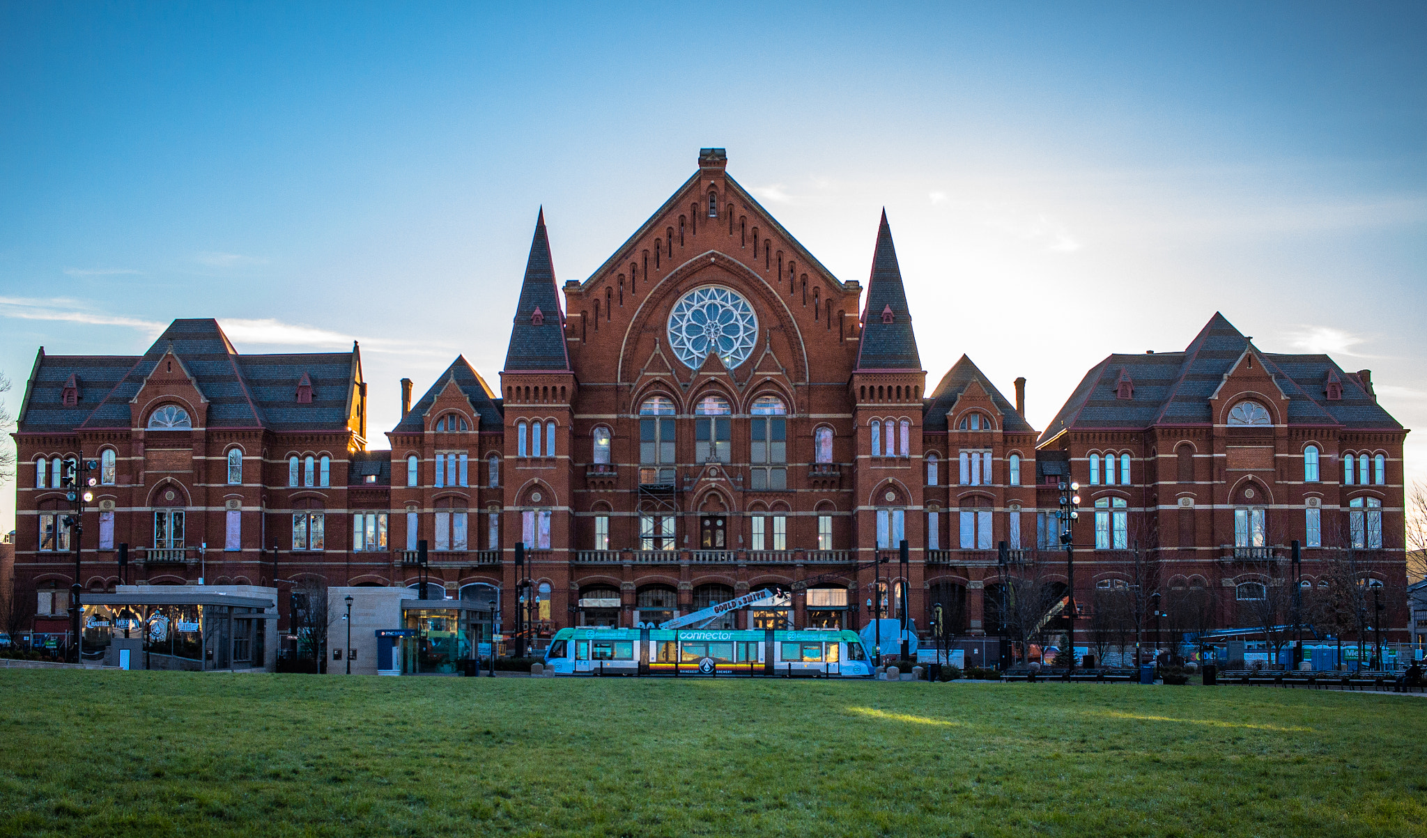 Canon EF-S 24mm F2.8 STM sample photo. Cincinnati music hall photography