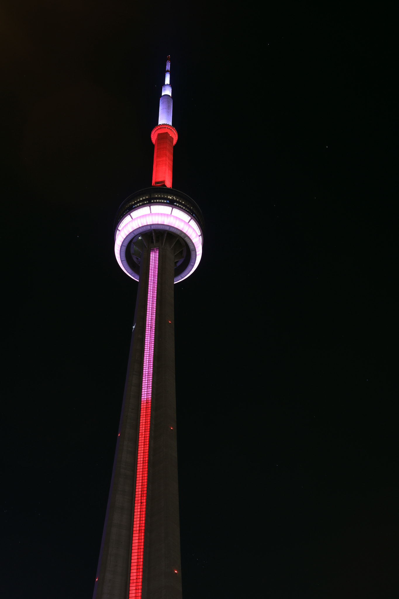 Canon EF 50mm F1.8 STM sample photo. The cn tower photography