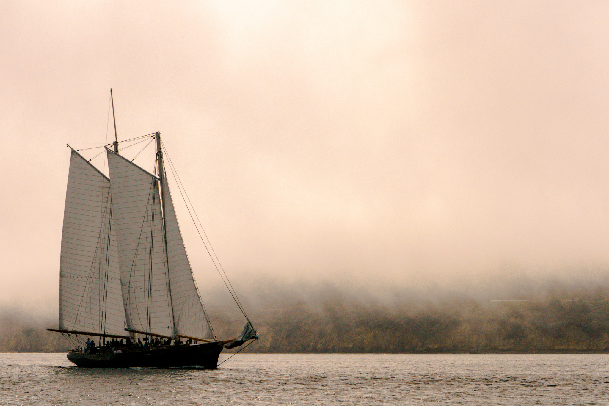 Canon EOS 7D + Canon EF 24-70mm F2.8L USM sample photo. Sailing is like dancing with the wind. photography