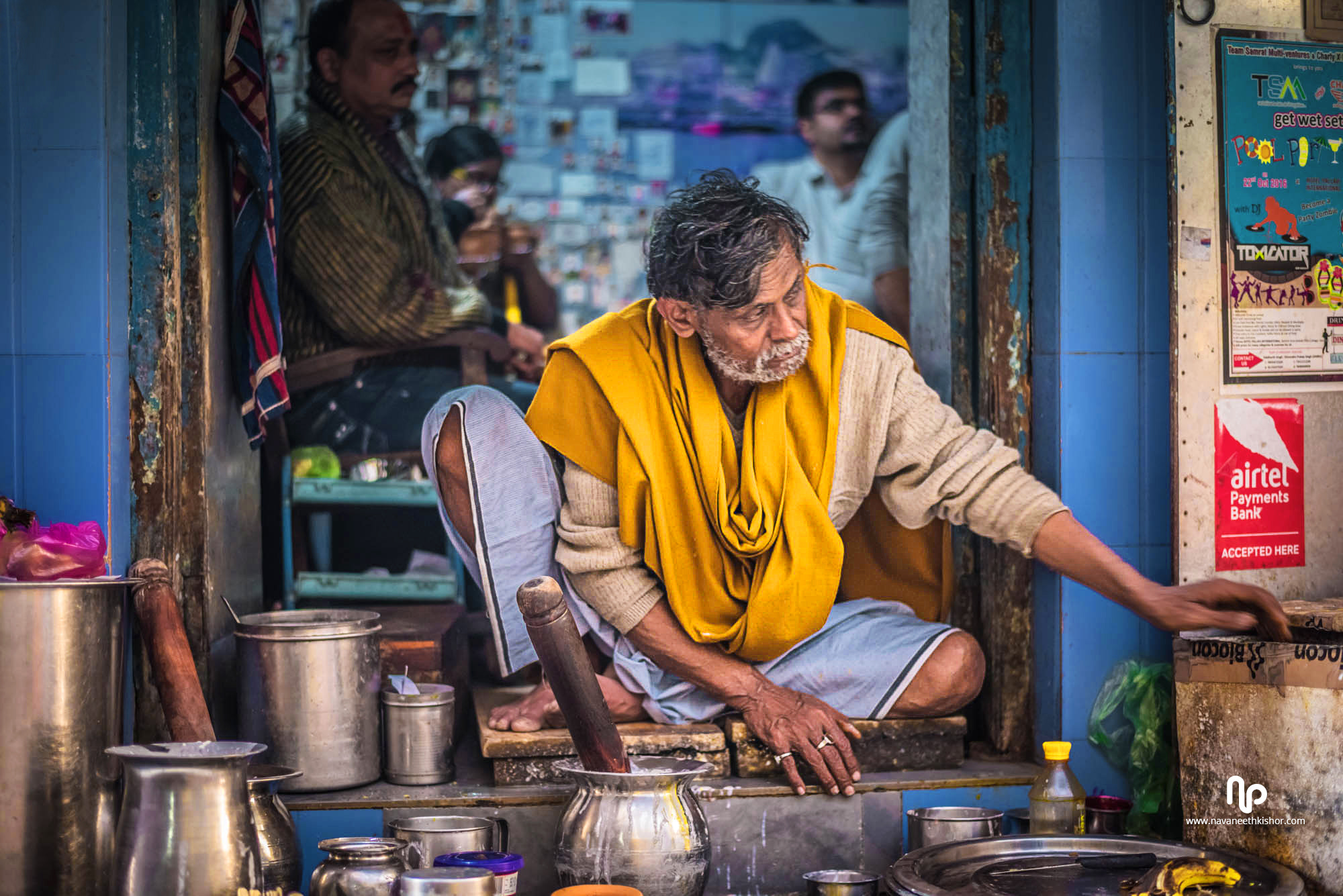 Nikon D810 + Nikon AF-S Nikkor 50mm F1.8G sample photo. The blue lassi shop photography