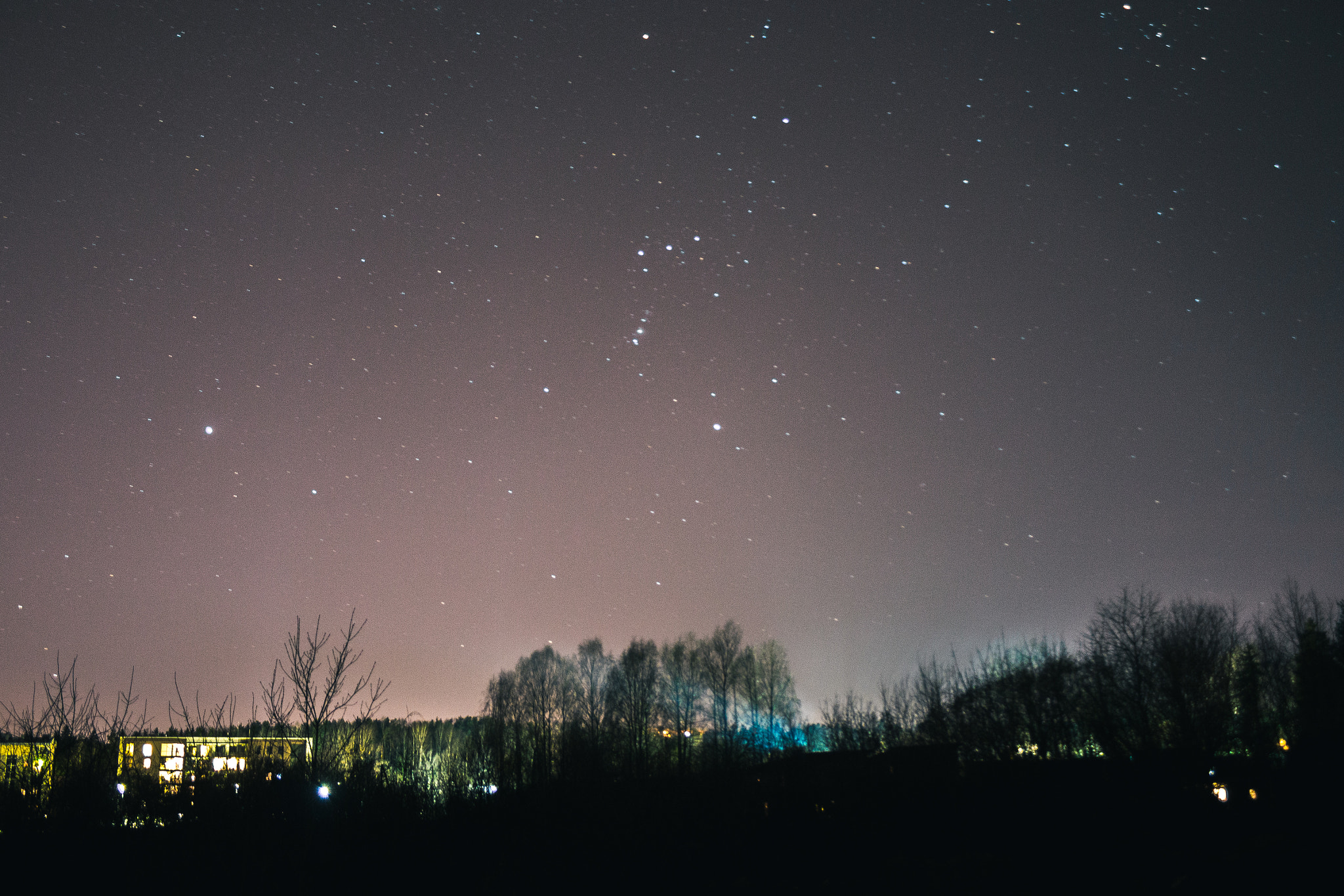 Canon EOS 600D (Rebel EOS T3i / EOS Kiss X5) sample photo. Stars above the city  photography