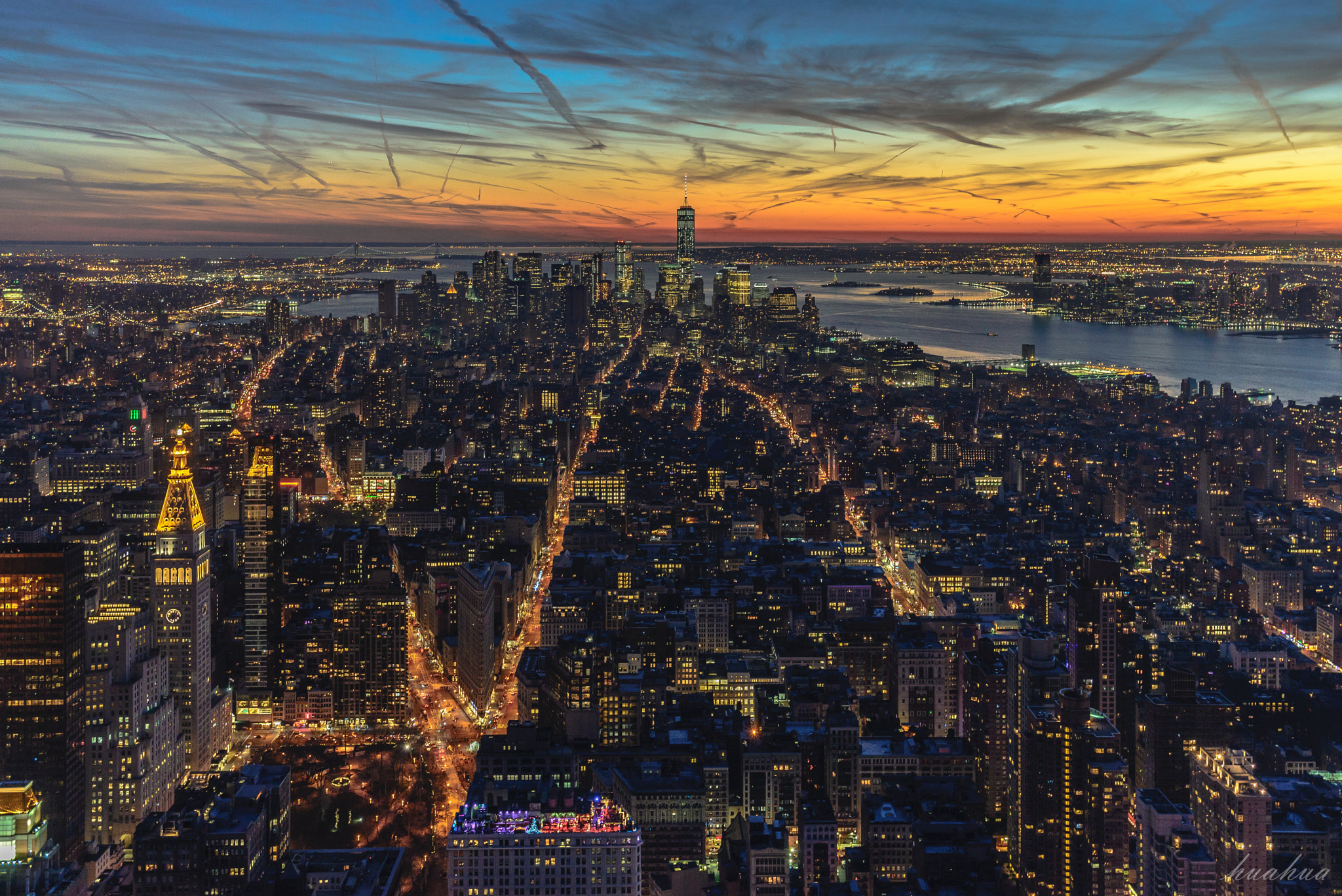 Nikon AF-S Nikkor 18-35mm F3.5-4.5G ED sample photo. On top of the empire state building photography