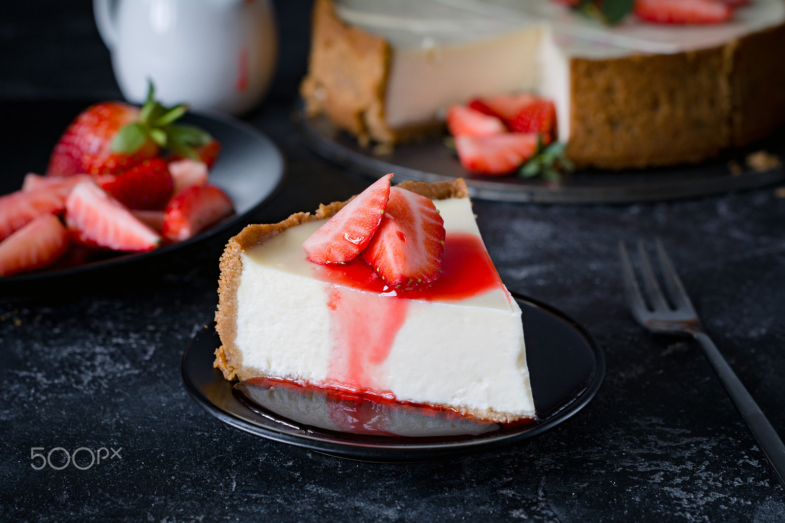 Nikon D7100 sample photo. Slice of cheesecake with strawberries photography