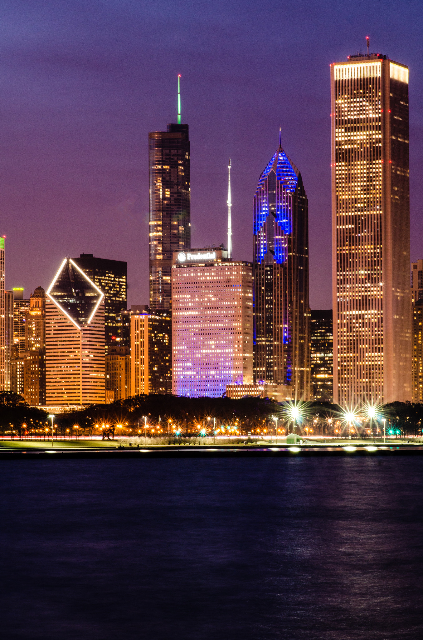 Nikon D7000 sample photo. Chicago at night photography