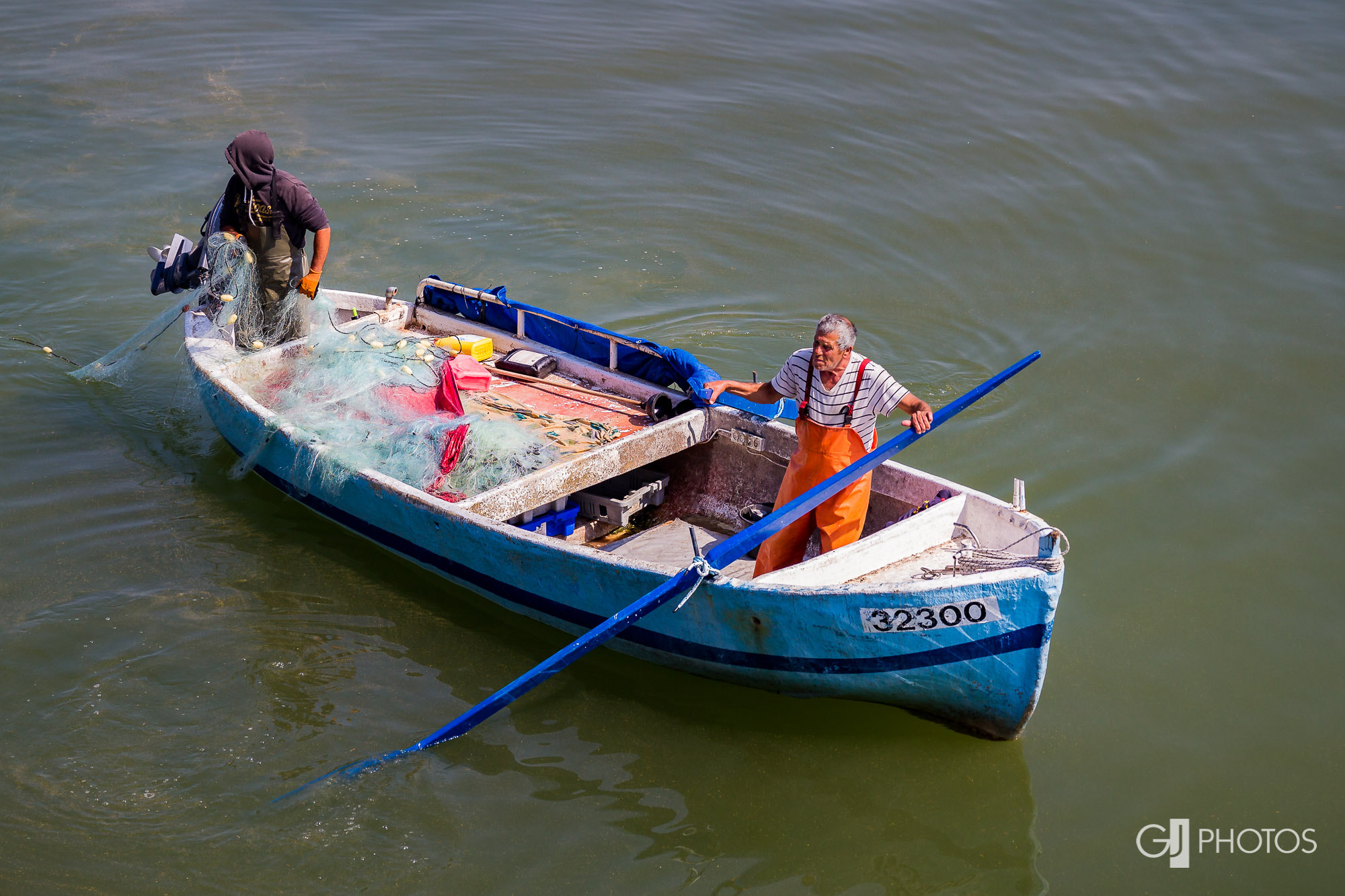 Canon EF 24-70mm F2.8L II USM sample photo. Casting the net photography