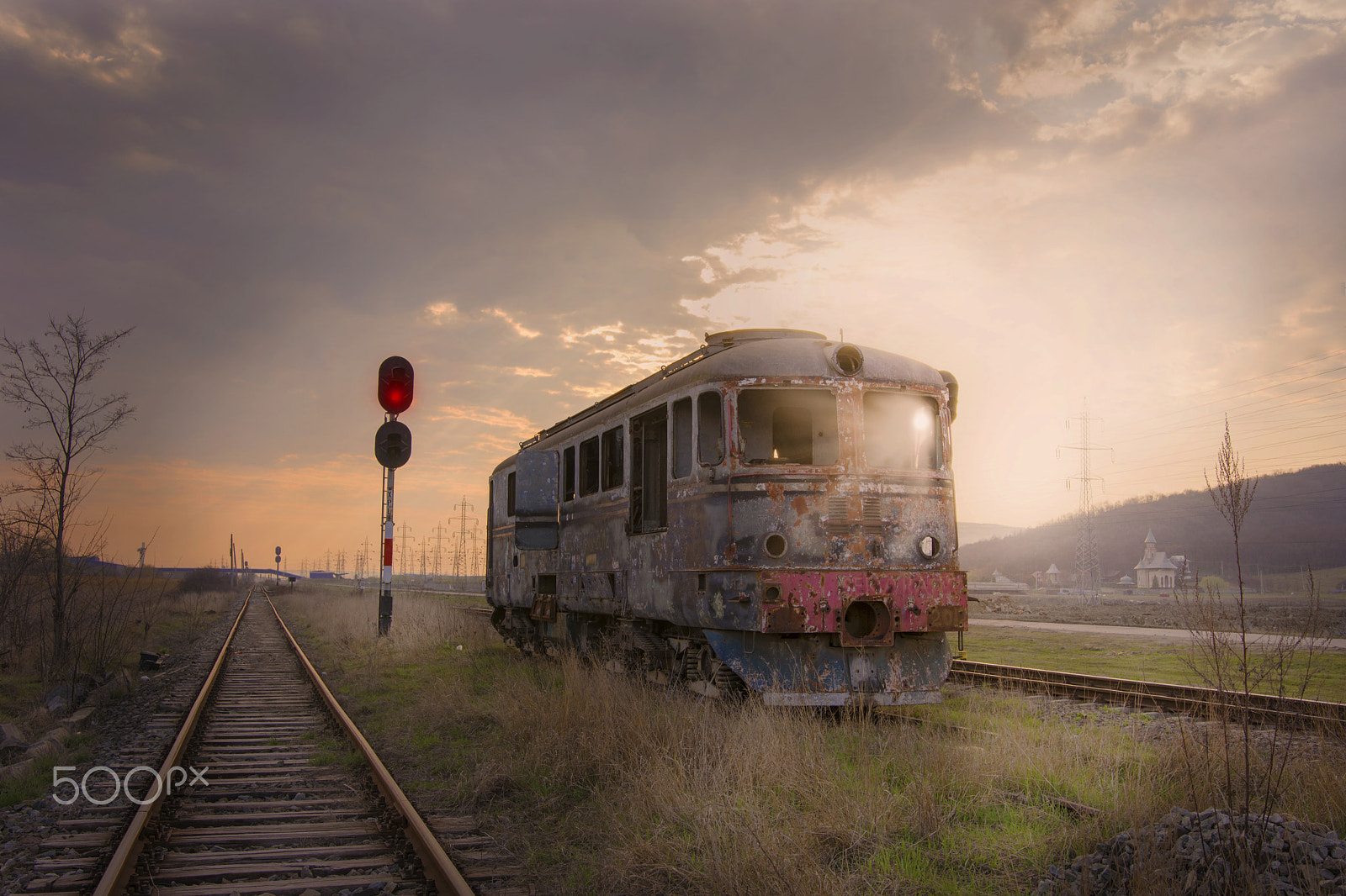 Nikon D7200 + Sigma 18-35mm F1.8 DC HSM Art sample photo. Stunned at traffic lights photography