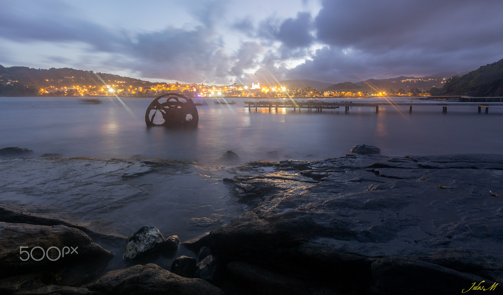 Sigma 18-50mm f/3.5-5.6 DC sample photo. Ste marie vue de nuit photography