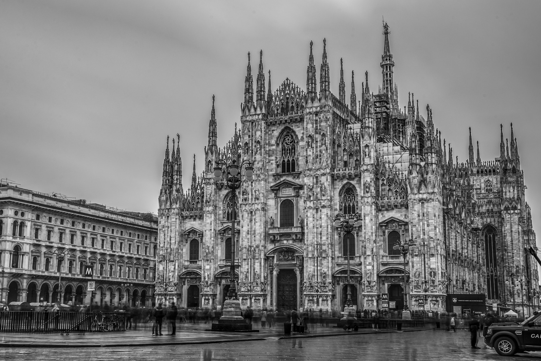 Nikon D610 sample photo. Milan cathedral on a rainy day photography