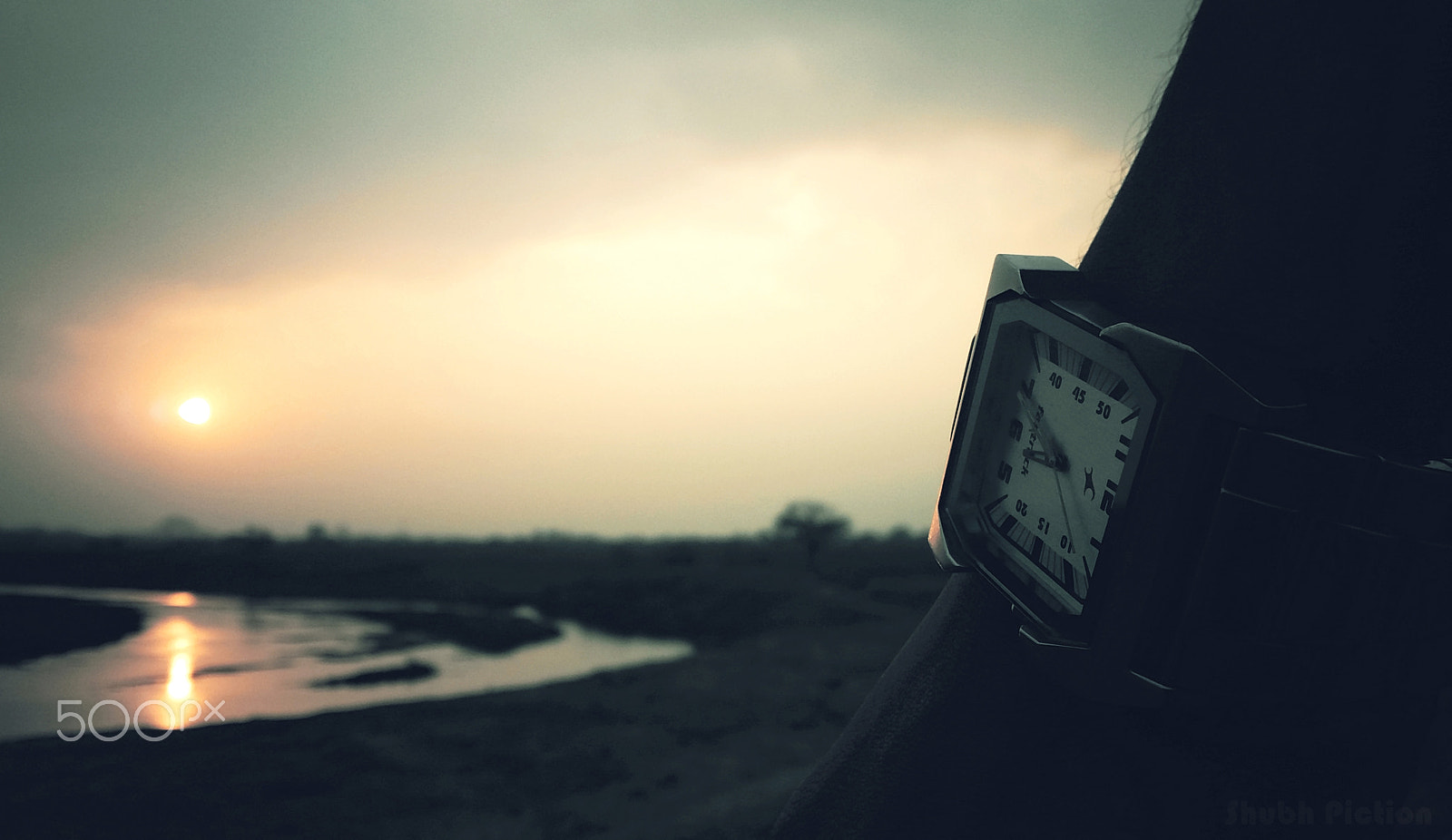 Samsung Galaxy E7 sample photo. Sunset time. photography