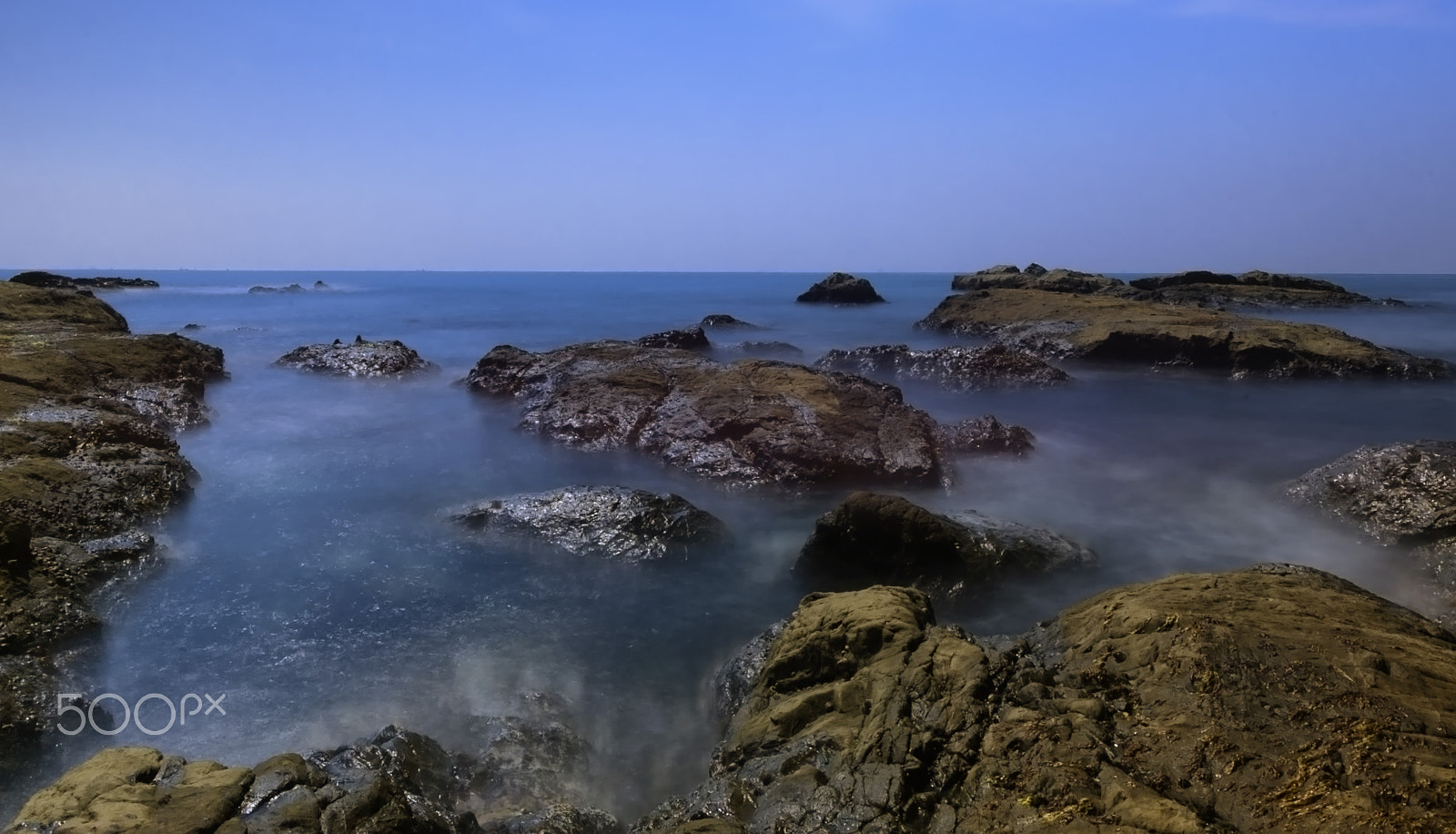 Nikon AF-S Nikkor 18-35mm F3.5-4.5G ED sample photo. Ray focal photography photography