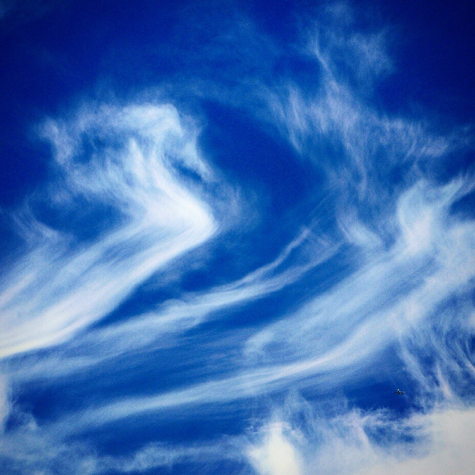 Nikon AF-S Micro-Nikkor 105mm F2.8G IF-ED VR sample photo. Ghostly clouds! photography
