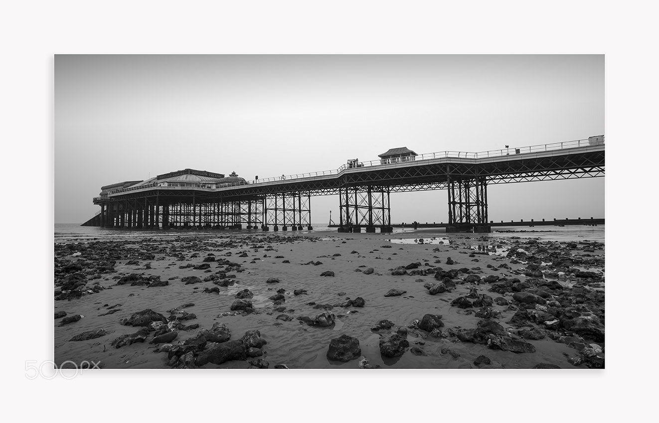 Nikon AF-S Nikkor 17-35mm F2.8D ED-IF sample photo. Cromer pier photography
