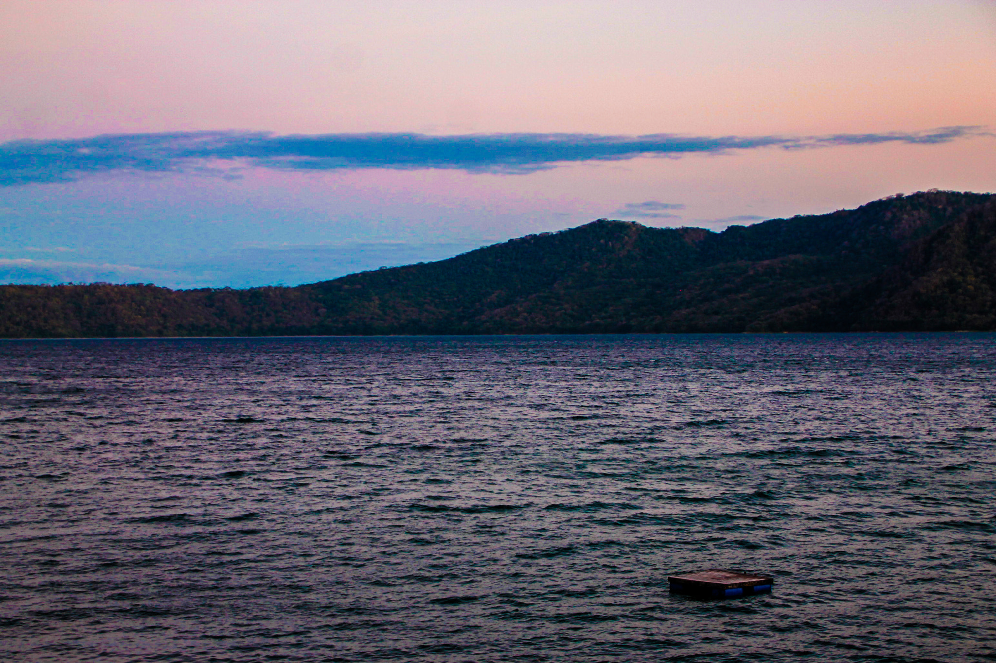 Canon EOS 1100D (EOS Rebel T3 / EOS Kiss X50) + Canon TS-E 90mm F2.8 Tilt-Shift sample photo. Colorful lagoon photography